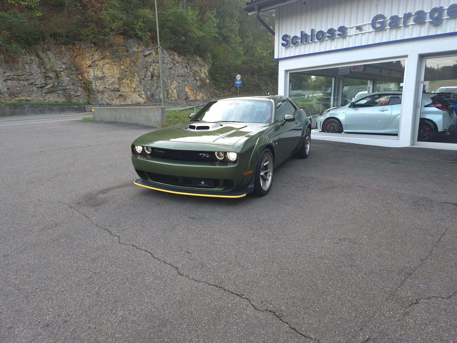 DODGE DODGE Challenger 392 R/T Scat Pack Widebody Shaker Swinger Special Edition-image-5
