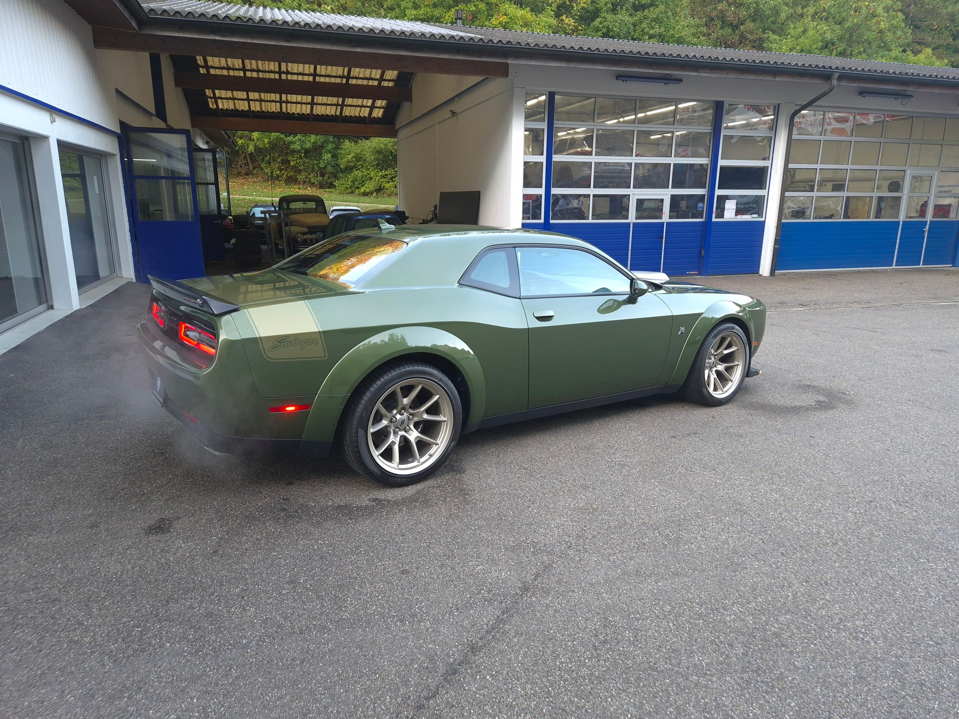 DODGE DODGE Challenger 392 R/T Scat Pack Widebody Shaker Swinger Special Edition-image-14