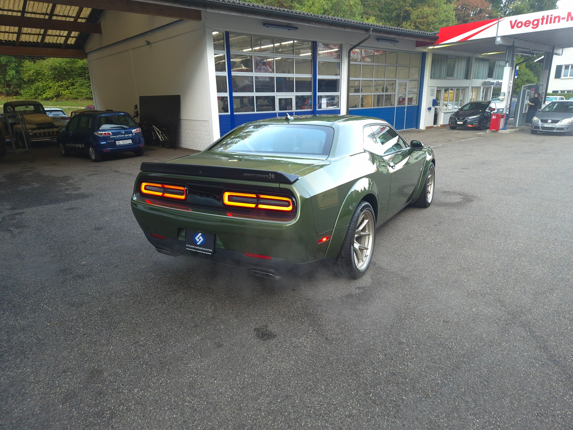 DODGE DODGE Challenger 392 R/T Scat Pack Widebody Shaker Swinger Special Edition-image-13