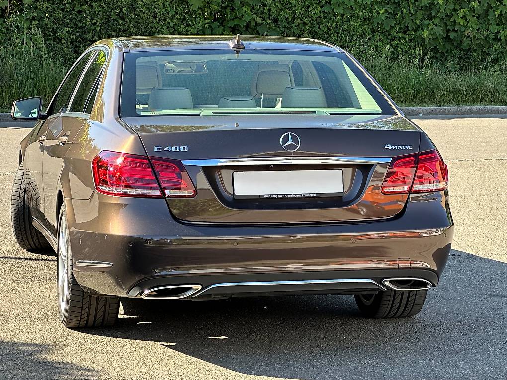 MERCEDES-BENZ E 400 4Matic 7G-Tronic-image-2