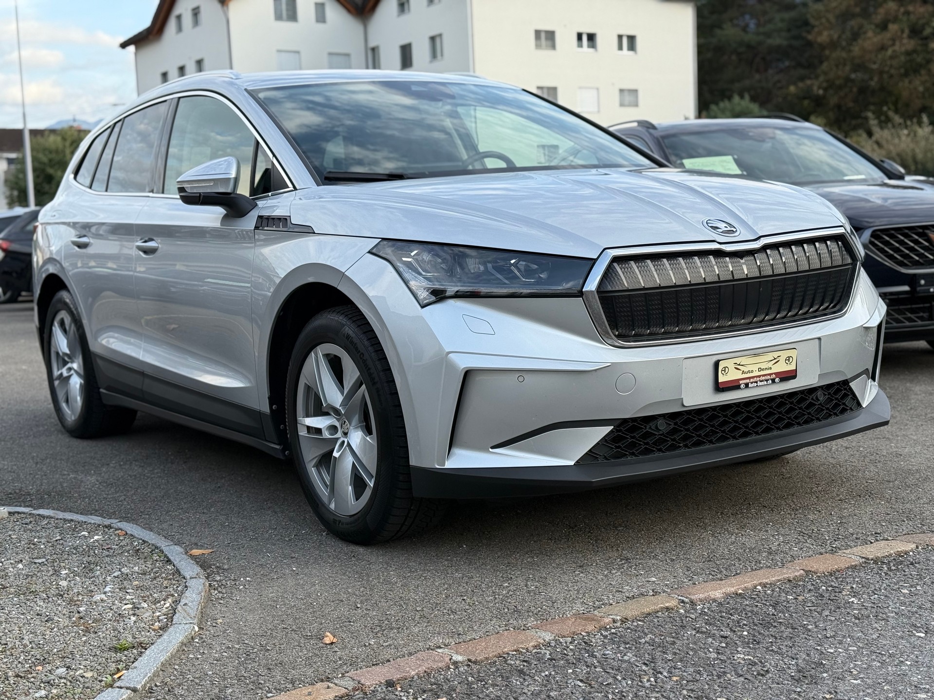 SKODA Enyaq iV 80-image-2