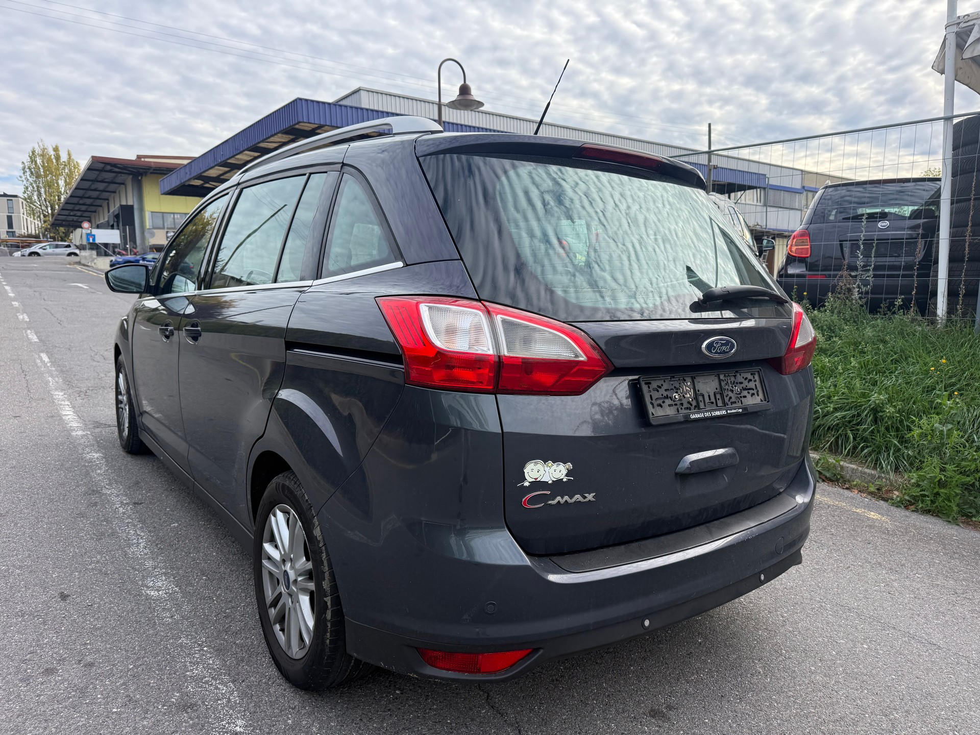 FORD Grand C-Max 1.6 TDCi KNIE-Edition-image-4