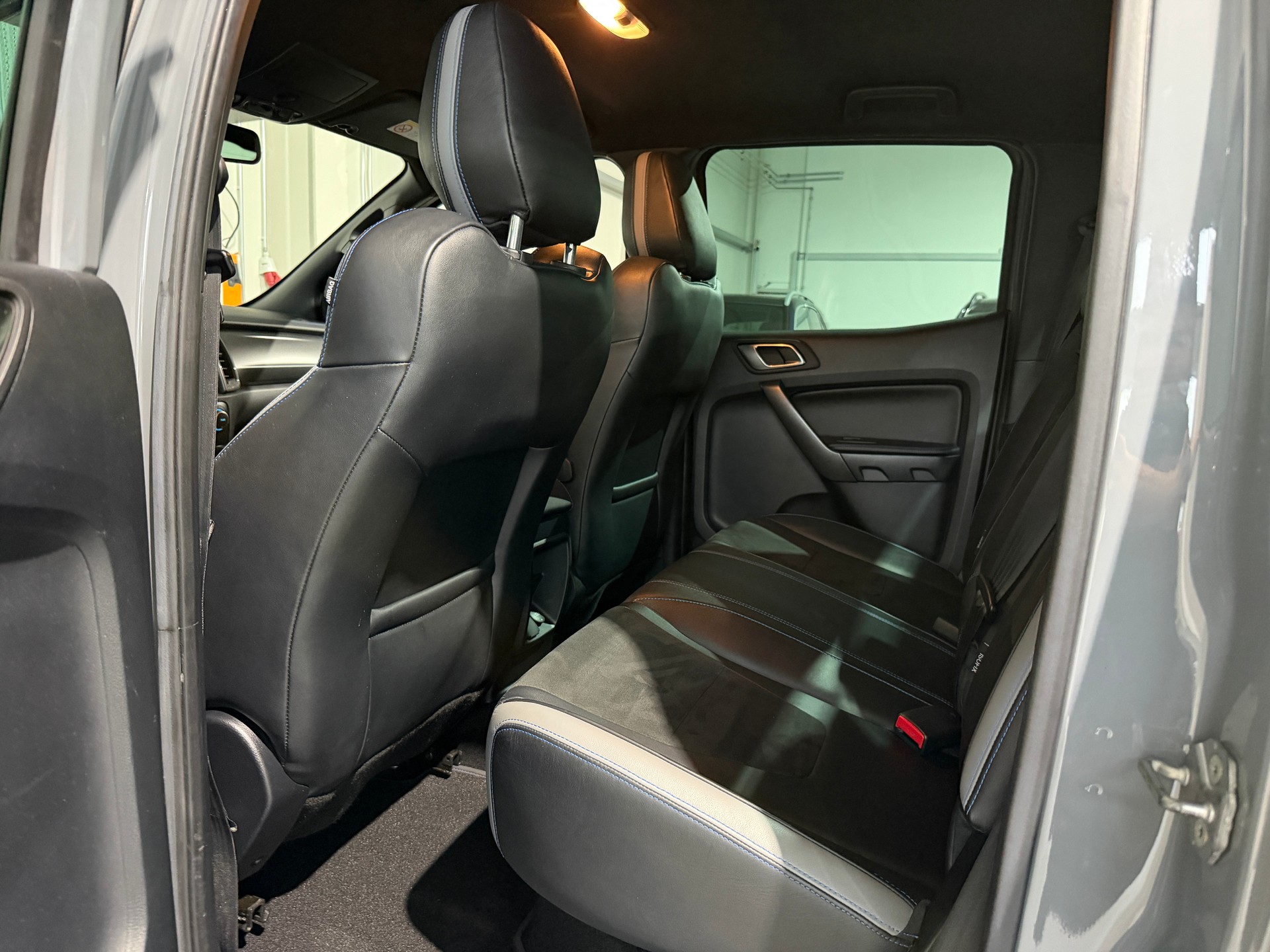 FORD Ranger Raptor 2.0 Eco Blue 4x4 A (CH) AHK 2.5T-image-9
