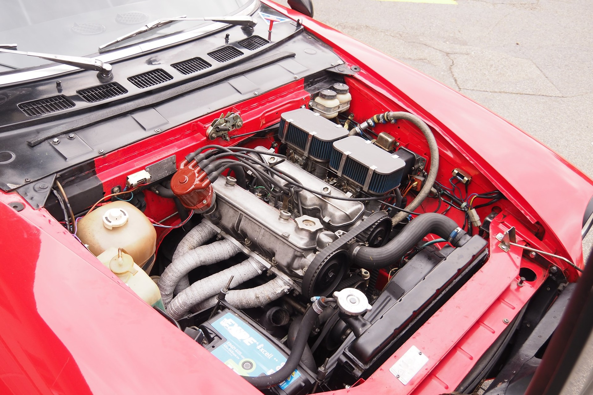 FIAT 124 Spider Abarth-image-9