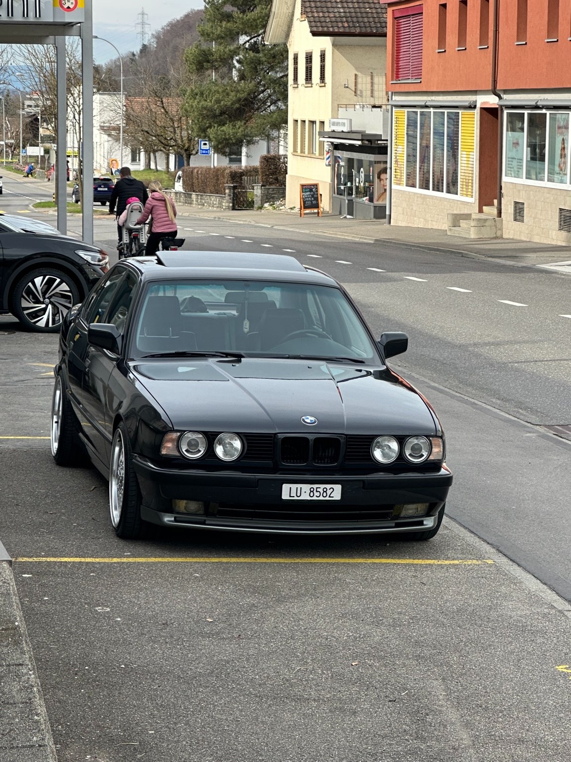 BMW M5-image-18