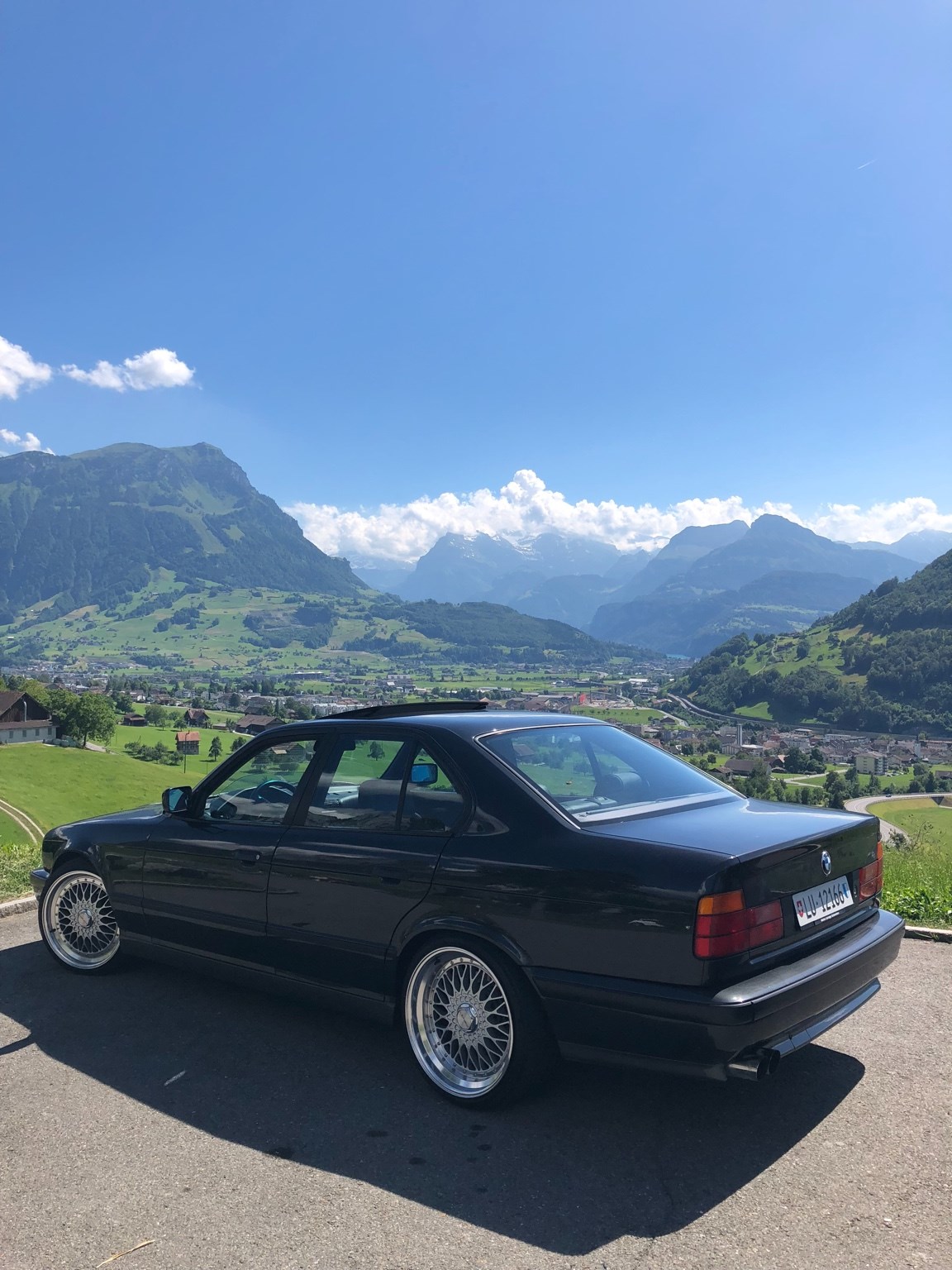 BMW M5-image-8