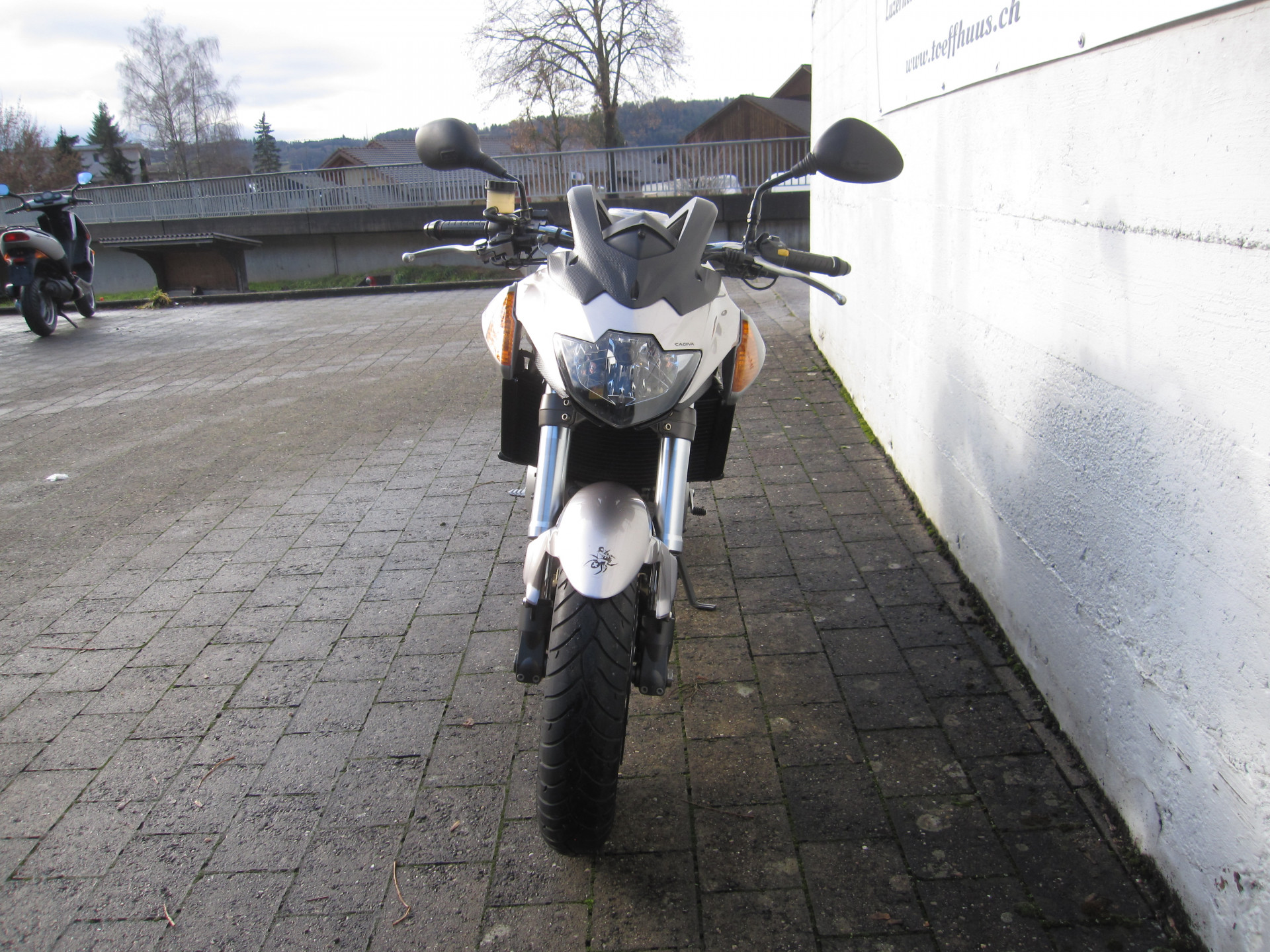CAGIVA Raptor 1000-showroom-element-2