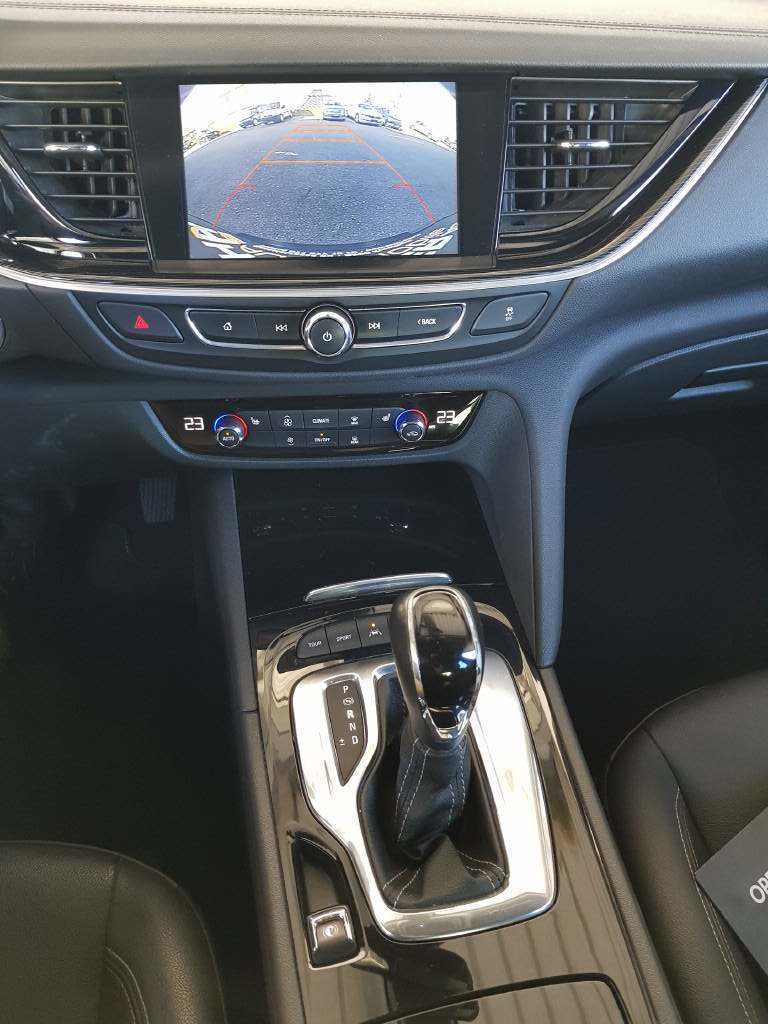 OPEL Insignia Grand Sport 2.0 T Excellence AWD-image-6