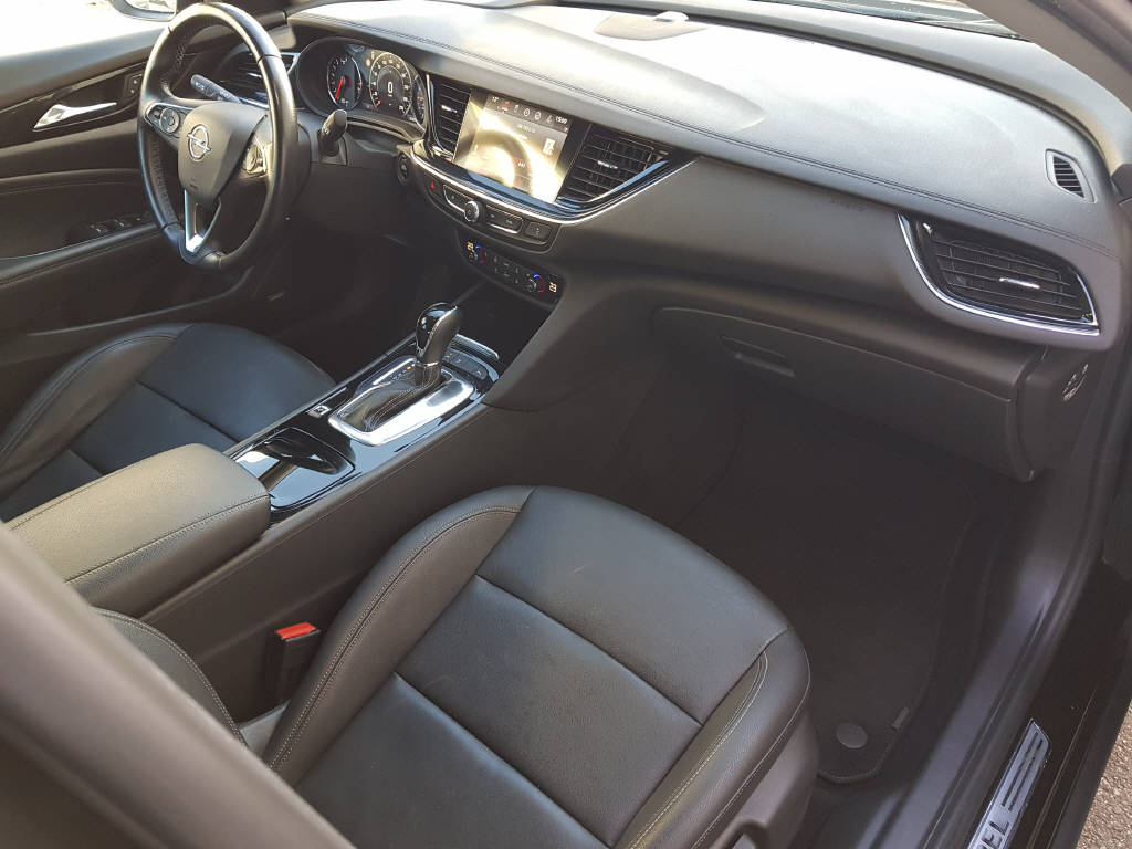 OPEL Insignia Grand Sport 2.0 T Excellence AWD-image-10
