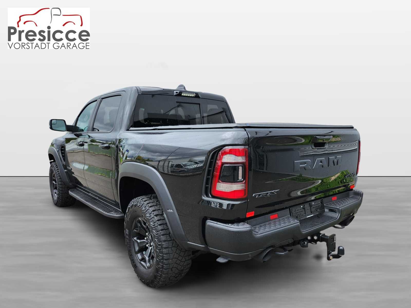 DODGE Ram 1500 6.2 V8 4x4 TRX Level 2 / 711 PS / 3.5T AHK-showroom-element-2