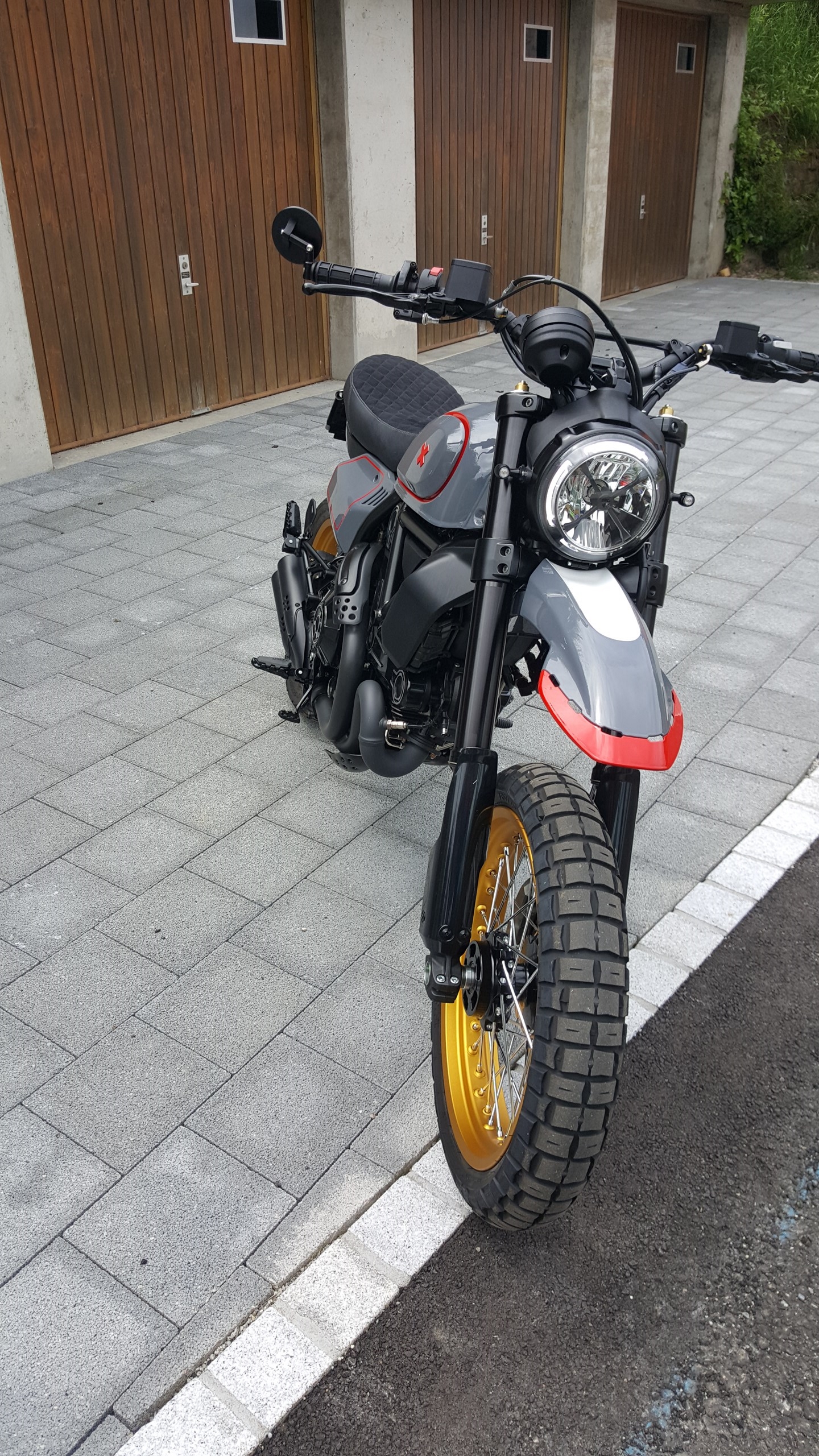 DUCATI Scrambler 803 Desert Sled-image-3