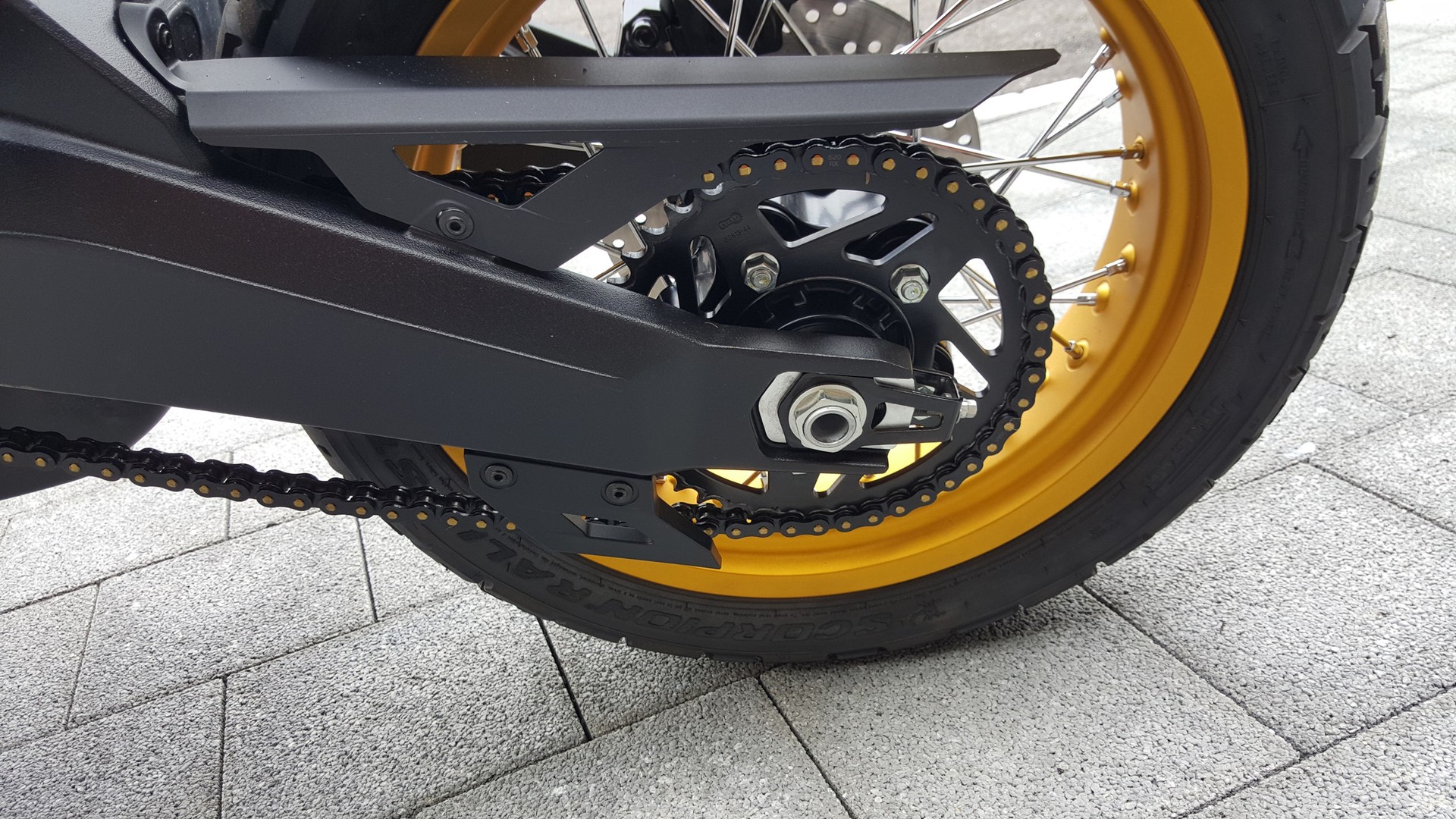 DUCATI Scrambler 803 Desert Sled-image-11