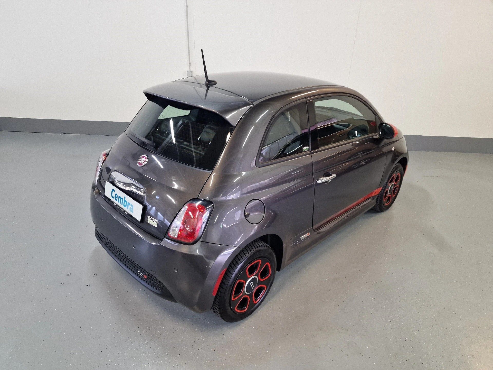 FIAT 500 E-image-6
