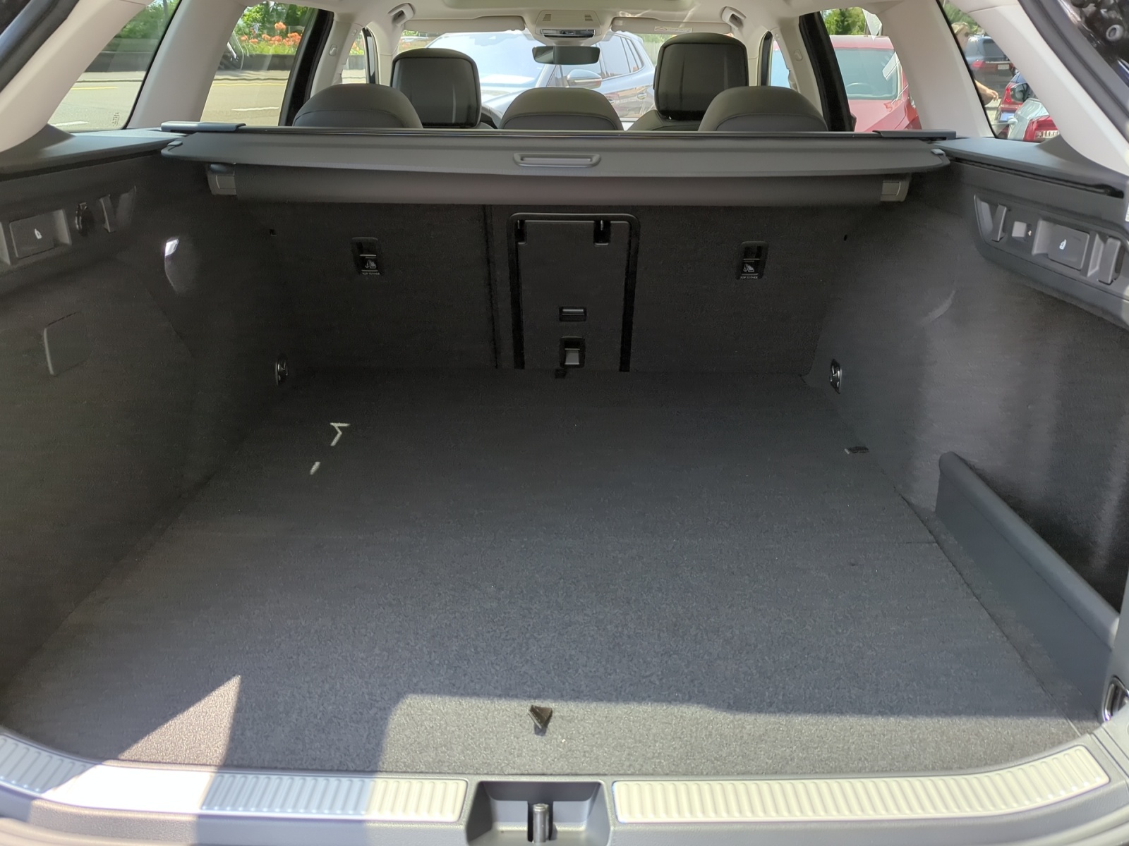 SKODA Superb Combi 1.5 TSI PHEV L&K DSG-image-9