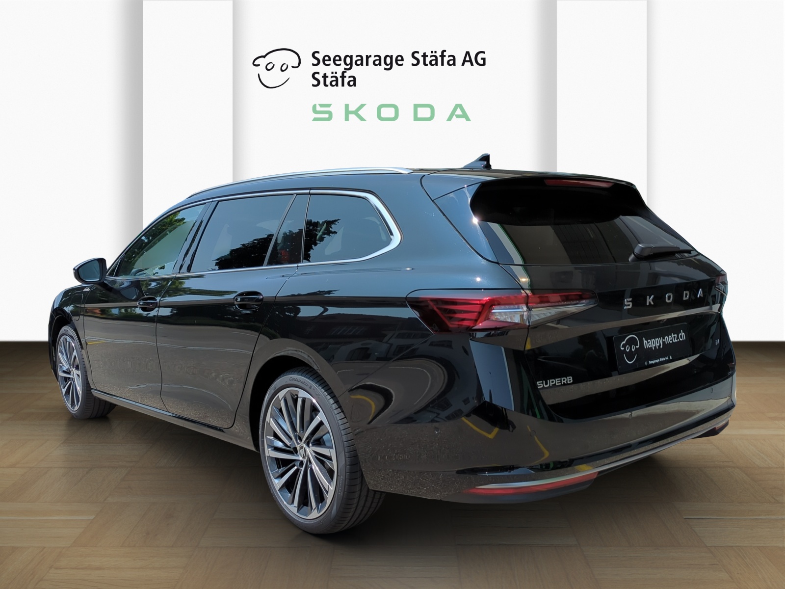 SKODA Superb Combi 1.5 TSI PHEV L&K DSG-image-2