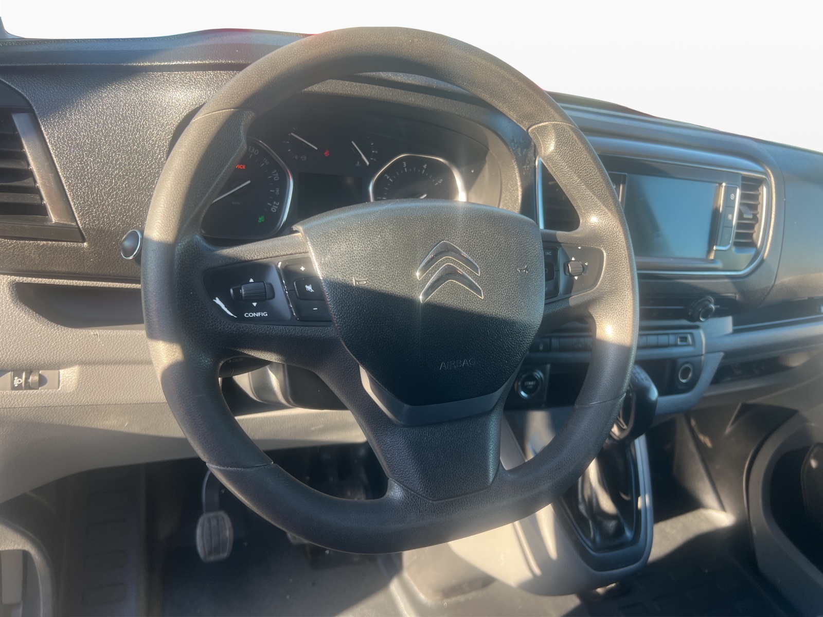 CITROEN Jumpy 1.6 BlueHDi 95 M Attraction-image-10