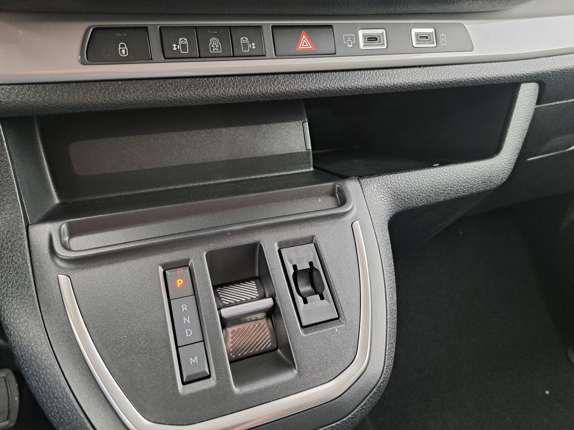 TOYOTA Proace Verso 2.0 D-4D Trend Medium Aut.-image-15