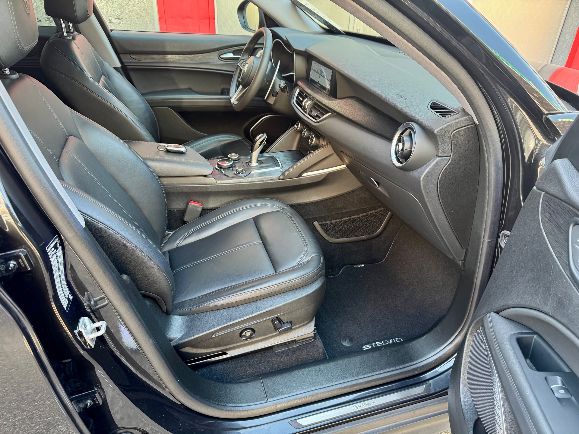 ALFA ROMEO Stelvio 2.0 Super Q4 Automatic - Frisch ab MFK --image-13