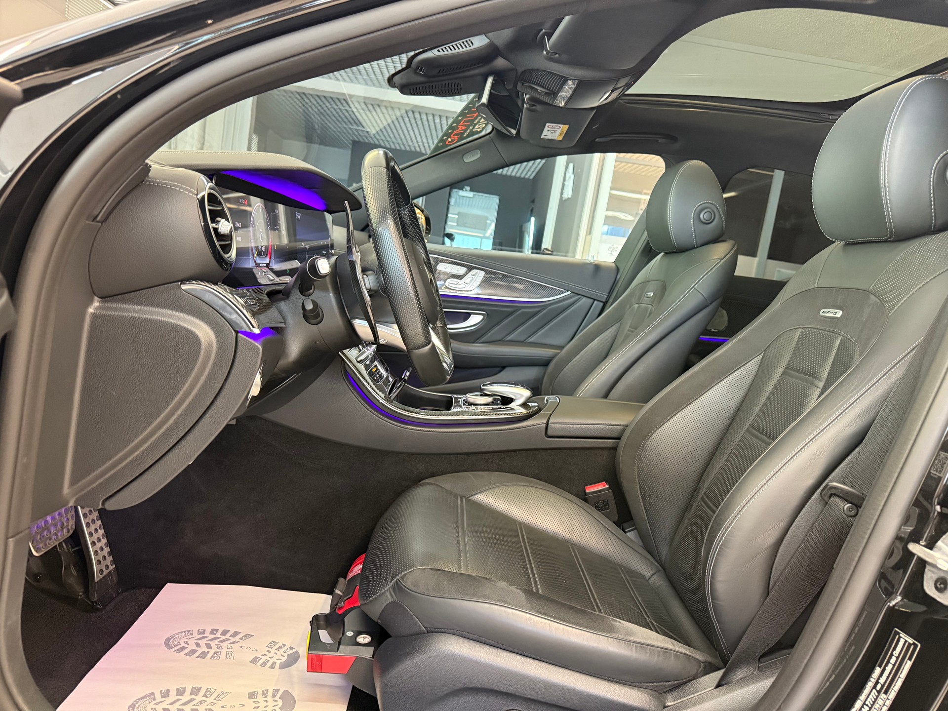 MERCEDES-BENZ E 63 AMG 4Matic+ Speedshift MCT-image-12