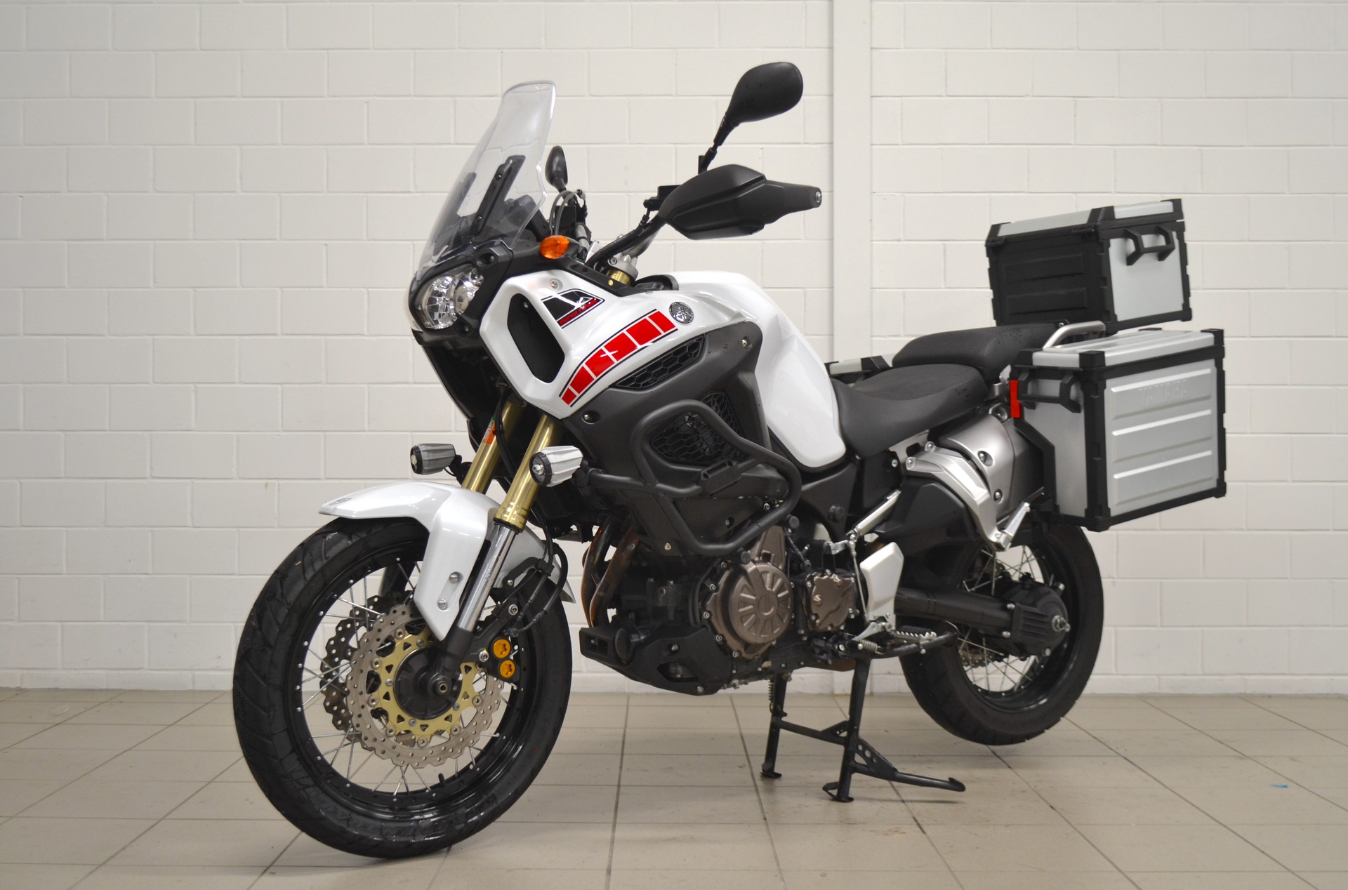 YAMAHA XT 1200-showroom-element-1