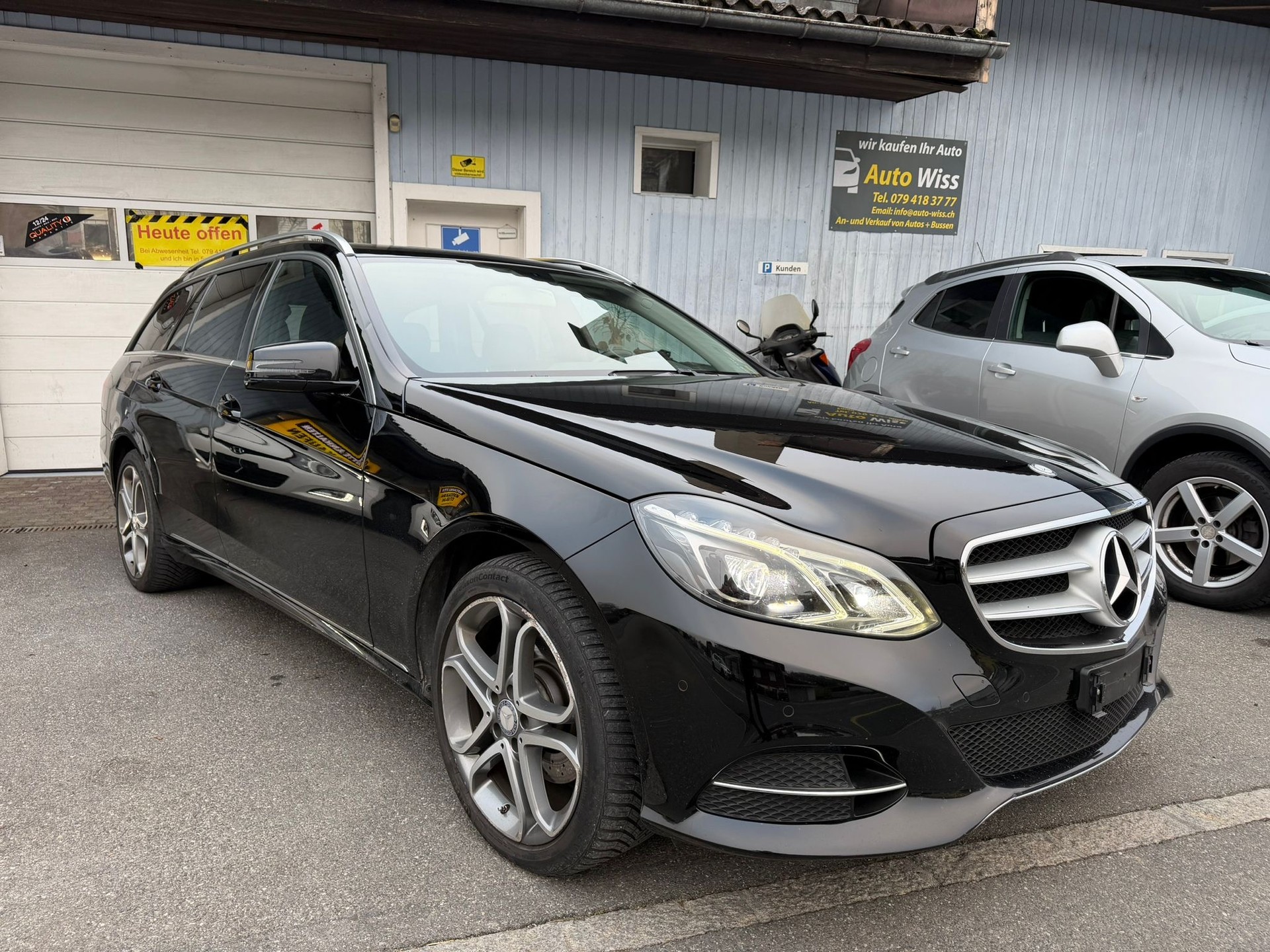 MERCEDES-BENZ E 220 BlueTEC Elégance 4Matic 7G-Tronic-image-2