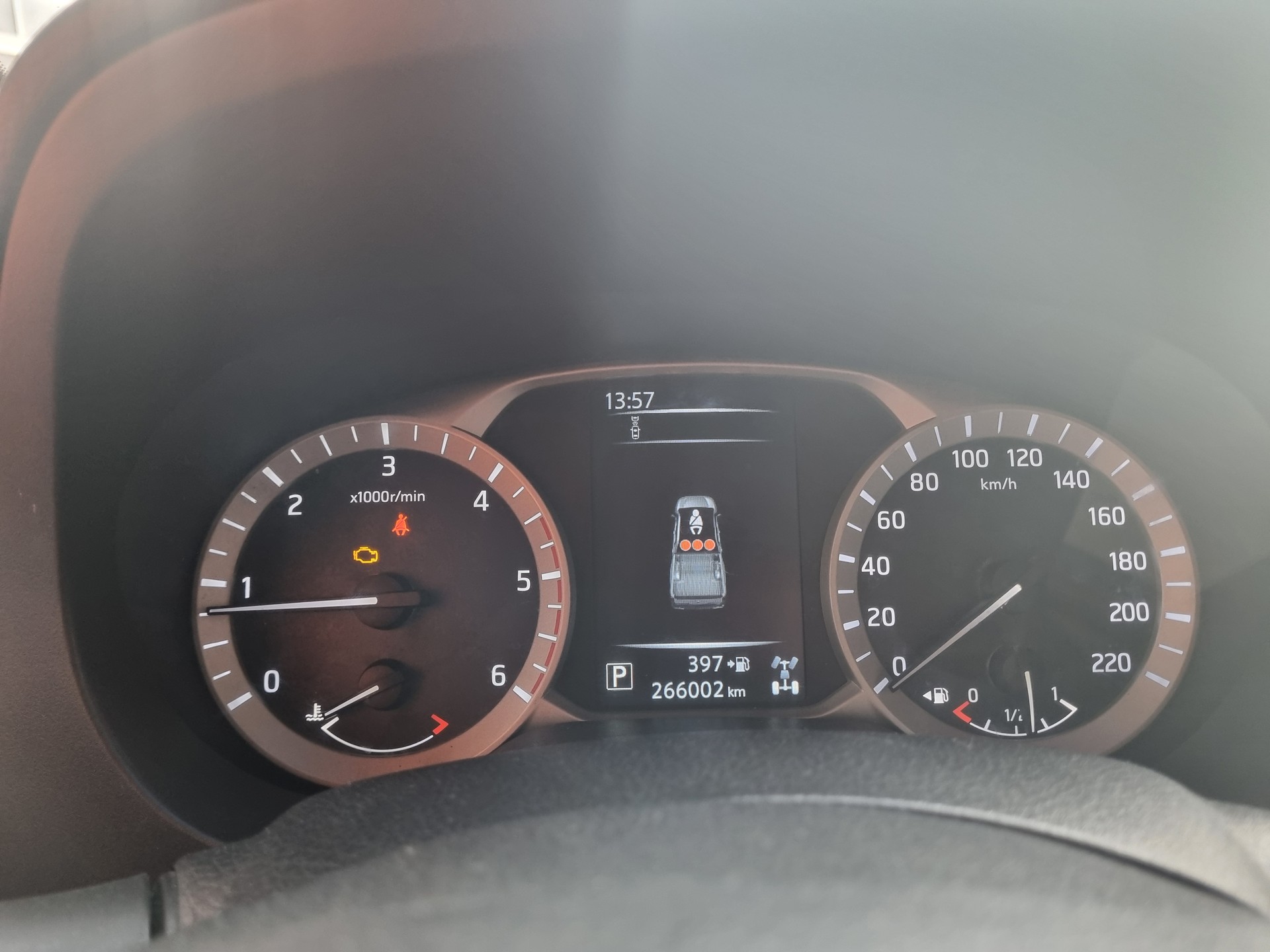 NISSAN Navara Double Cab Tekna 2.3 dCi 4WD Automatic-image-8