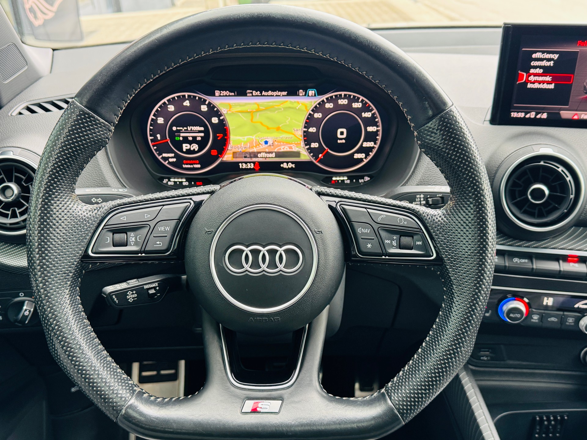 AUDI Q2 35 TFSI S line Sport S-tronic-image-12