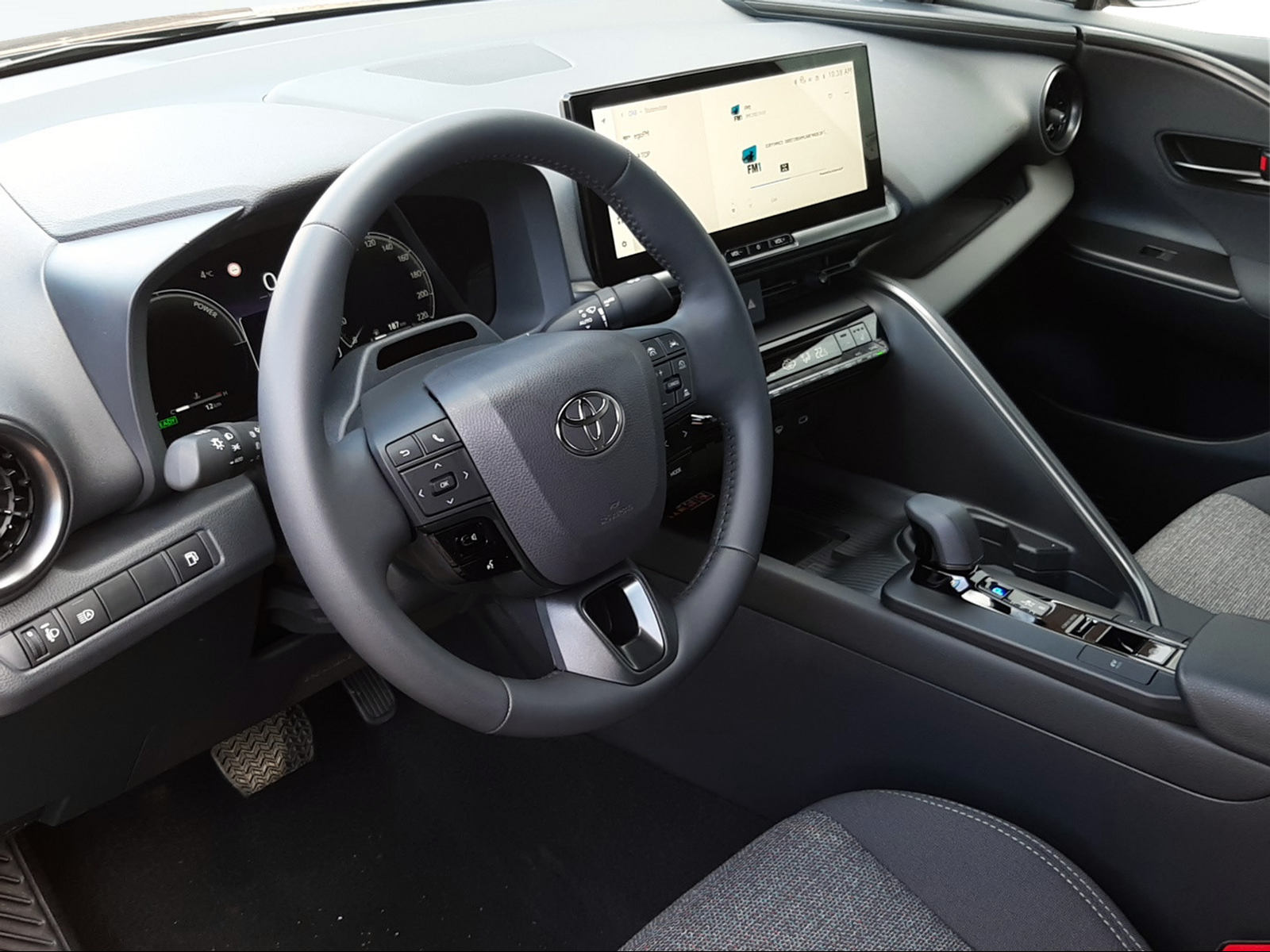 TOYOTA C-HR 1.8 HEV Swiss Edition-image-8