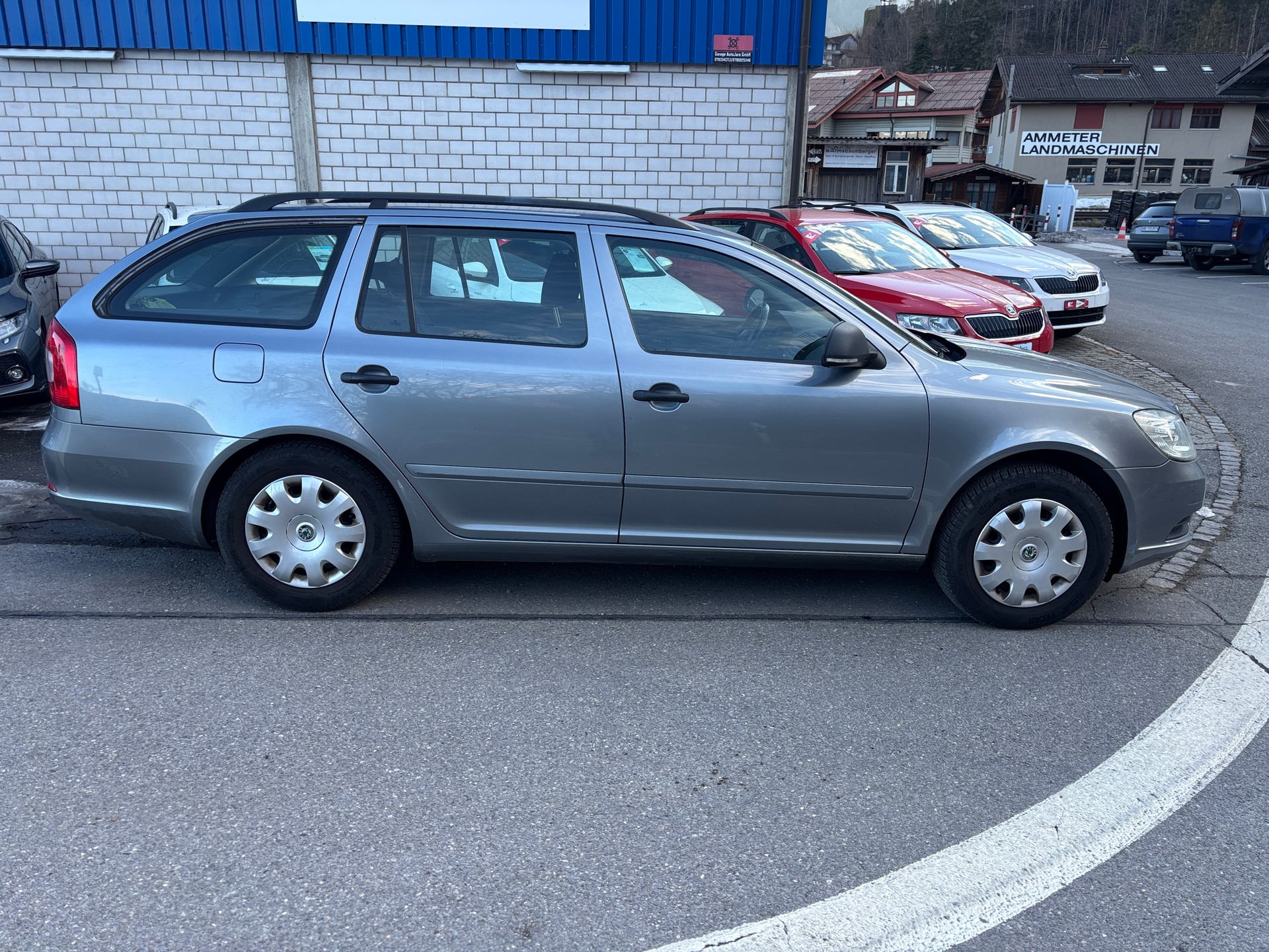 SKODA Octavia Combi 1.4 TSI Active-image-5