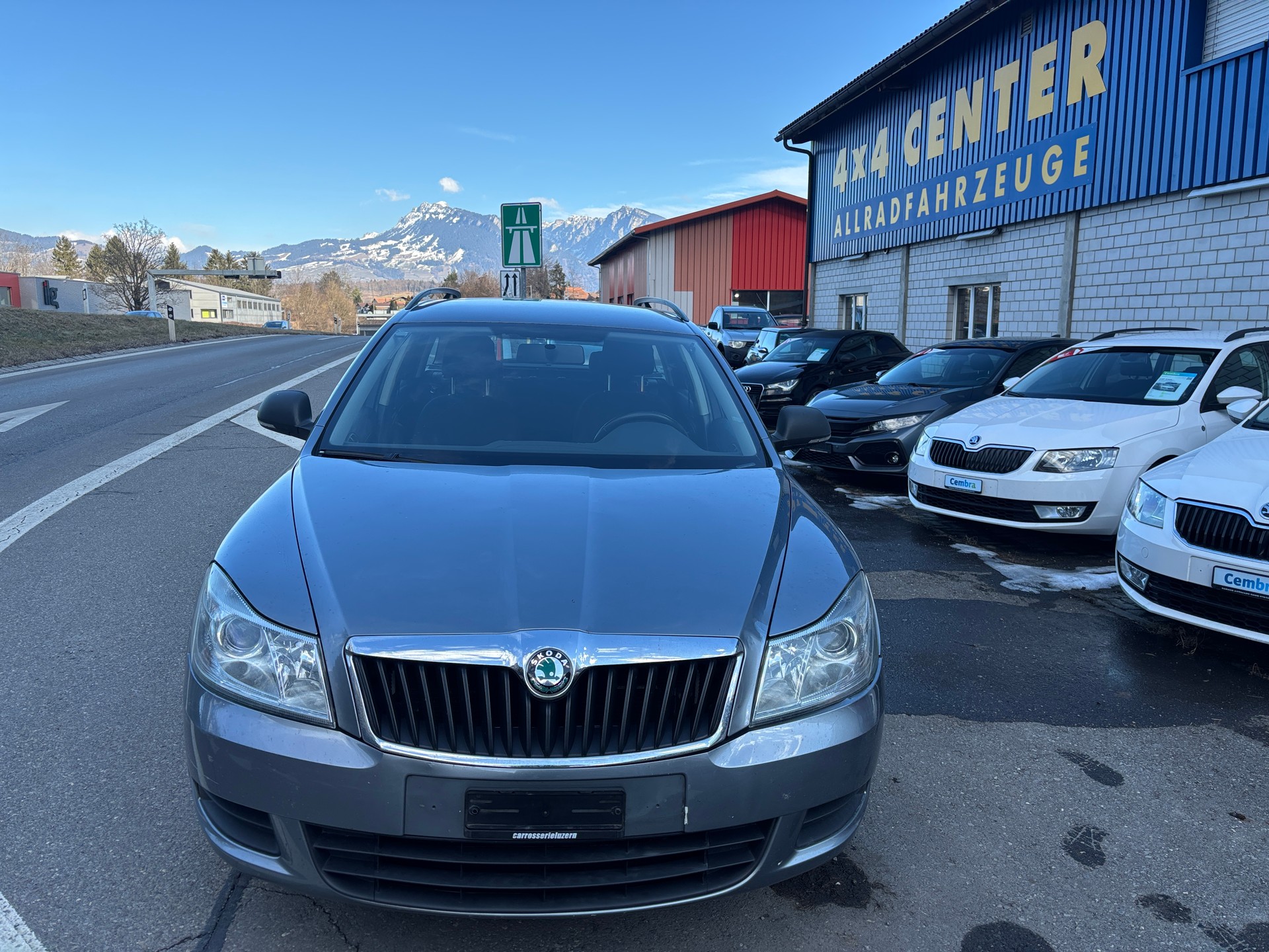 SKODA Octavia Combi 1.4 TSI Active-image-2