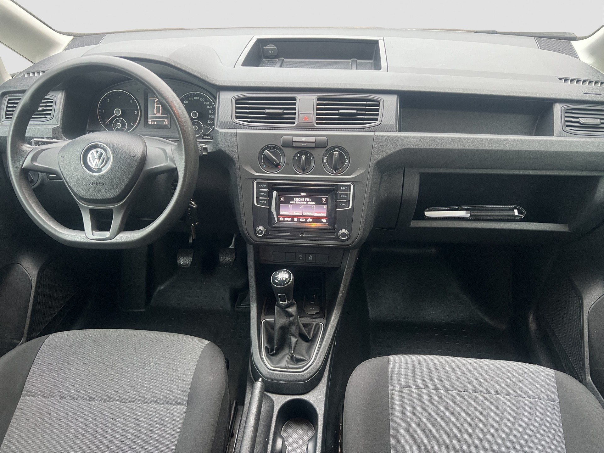 VW Caddy 2.0TDI 4Motion BlueMotion Technology-image-9