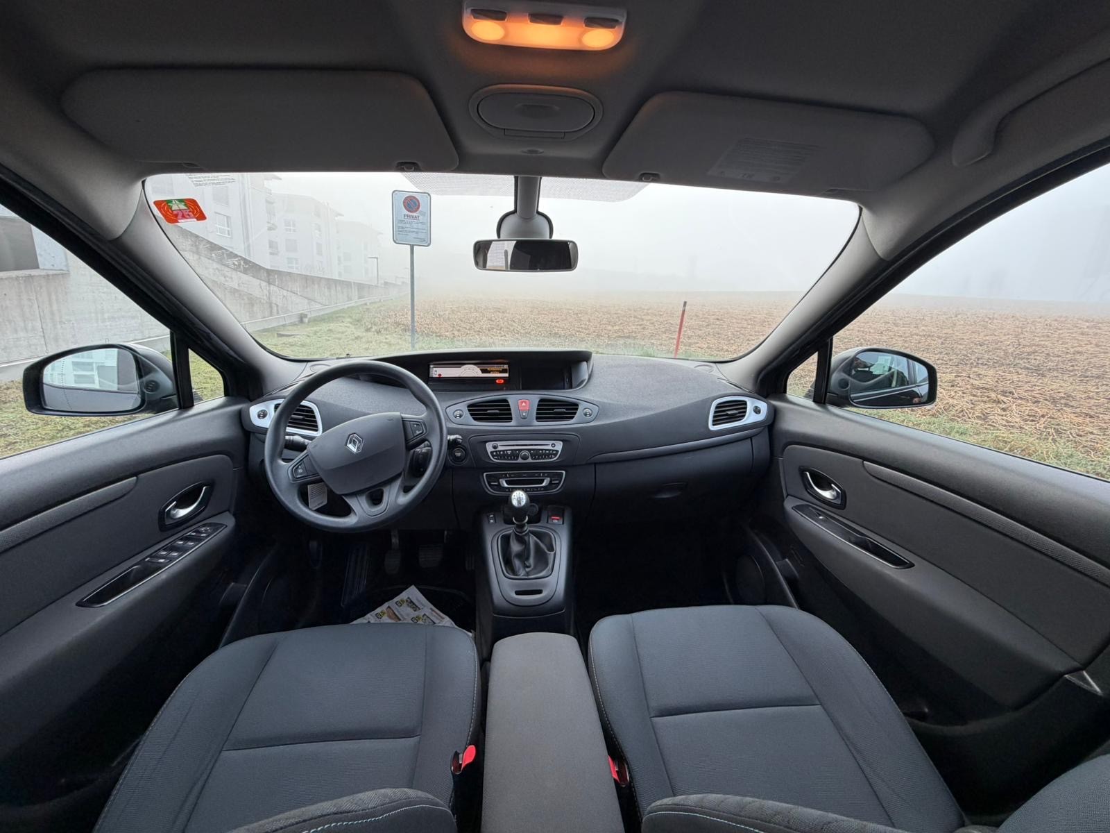 RENAULT Scénic 1.5 dCi Expression-image-7