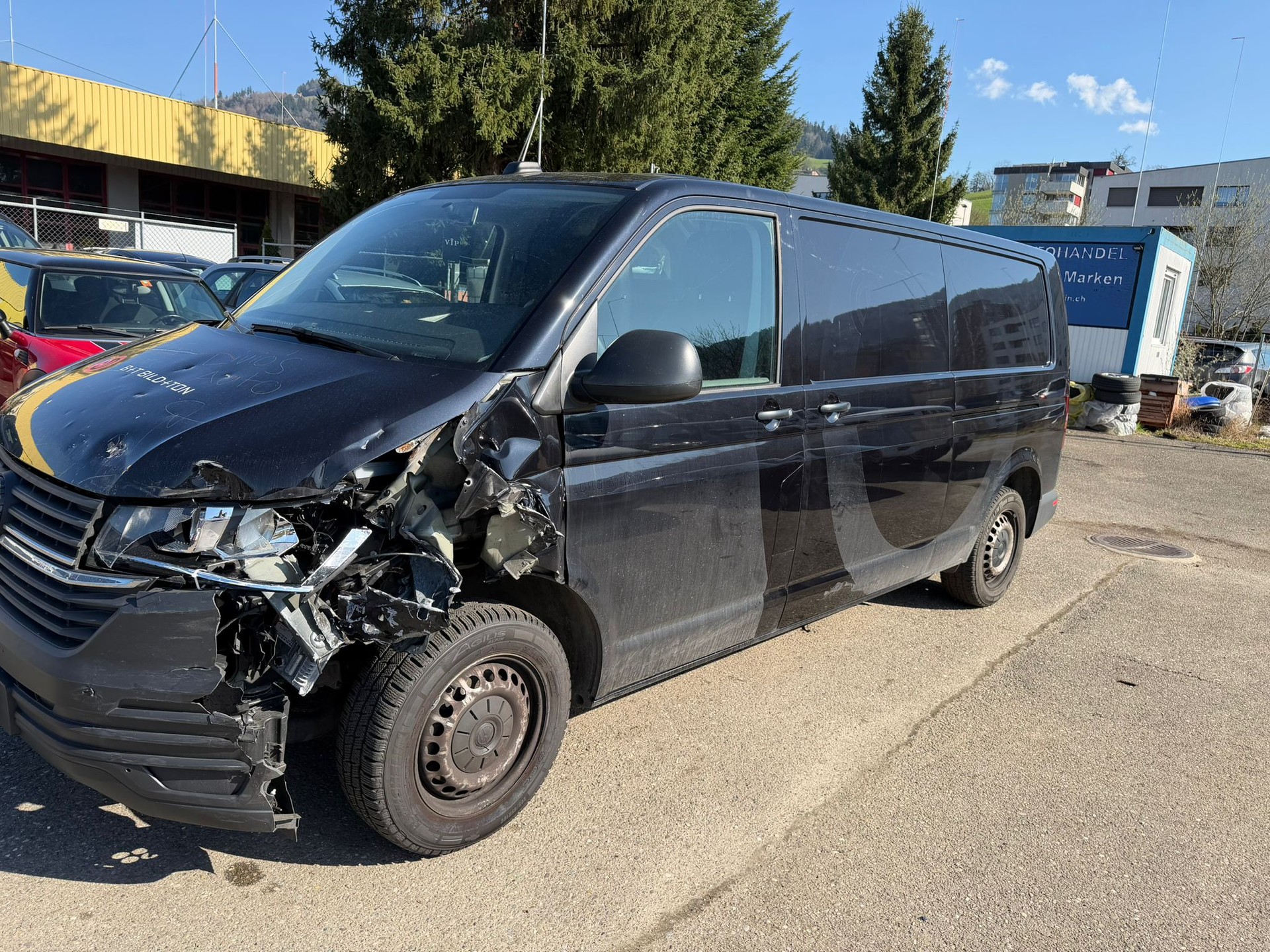 VW T6.1 2.0 TDI-image-1
