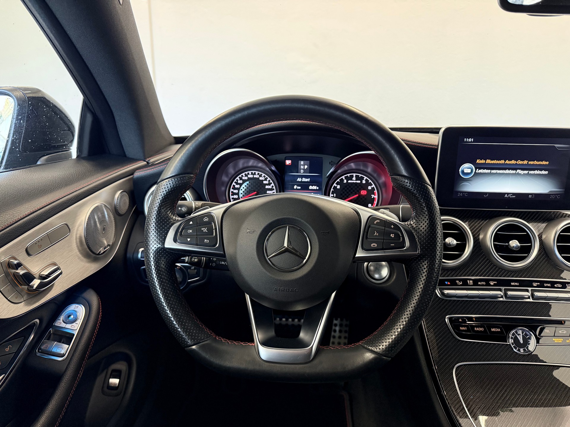 MERCEDES-BENZ C 43 AMG 4Matic 9G-tronic "ALL BLACK"-image-17