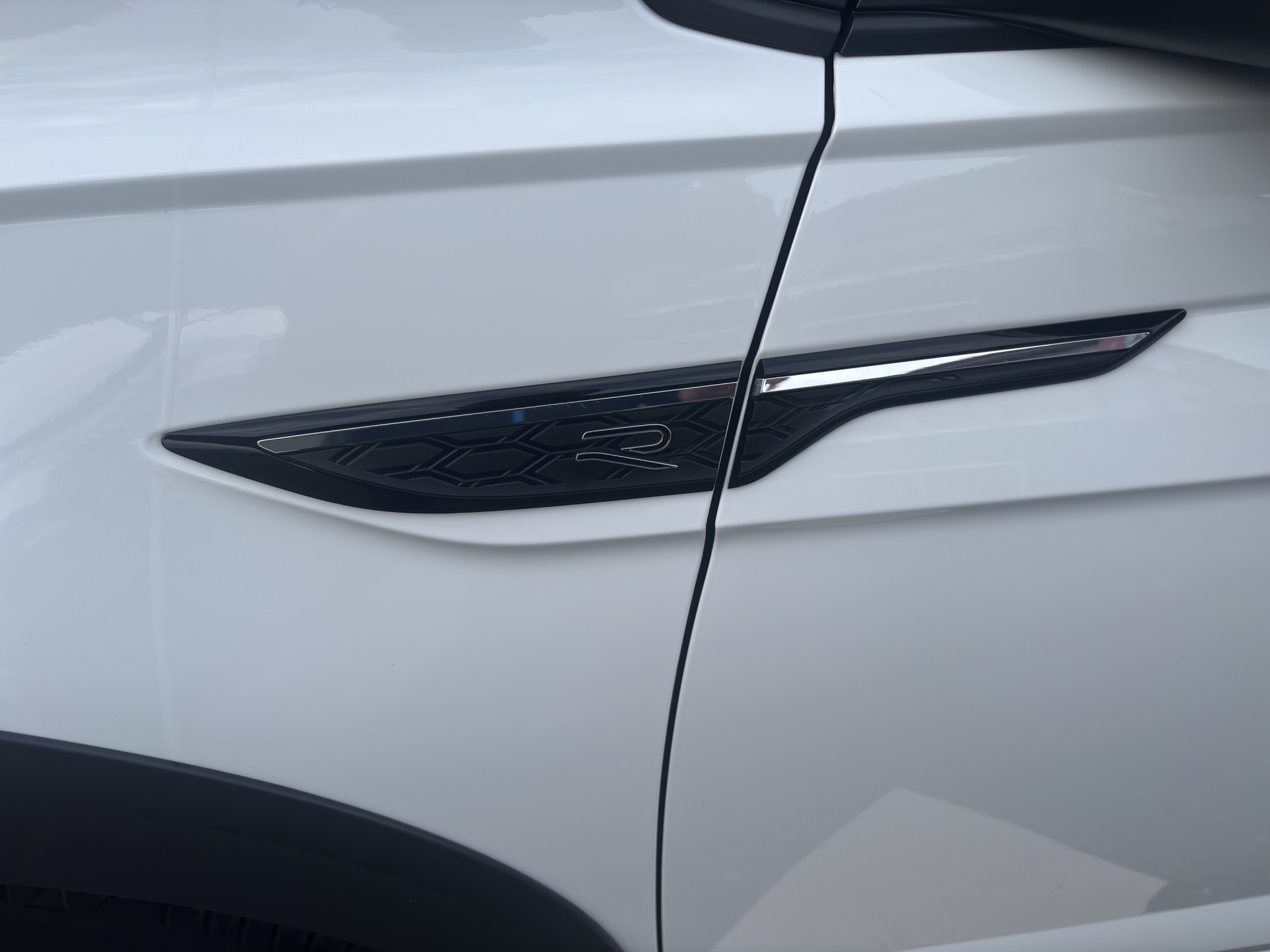 VW Taigo 1.5 TSI R-Line DSG-image-18