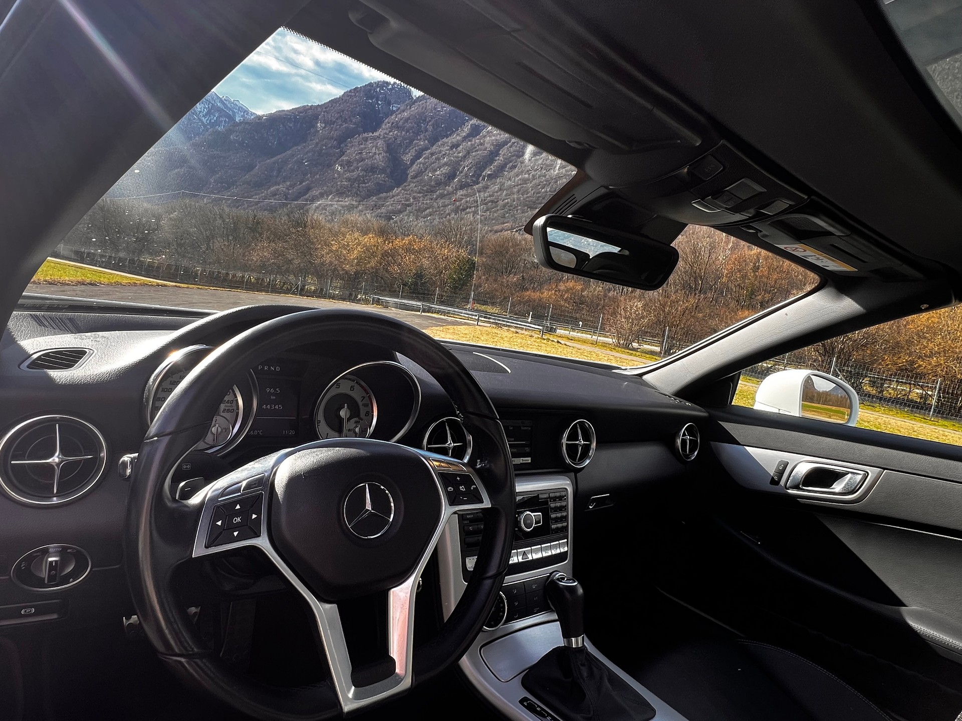 MERCEDES-BENZ SLK 200 7G-Tronic-image-4