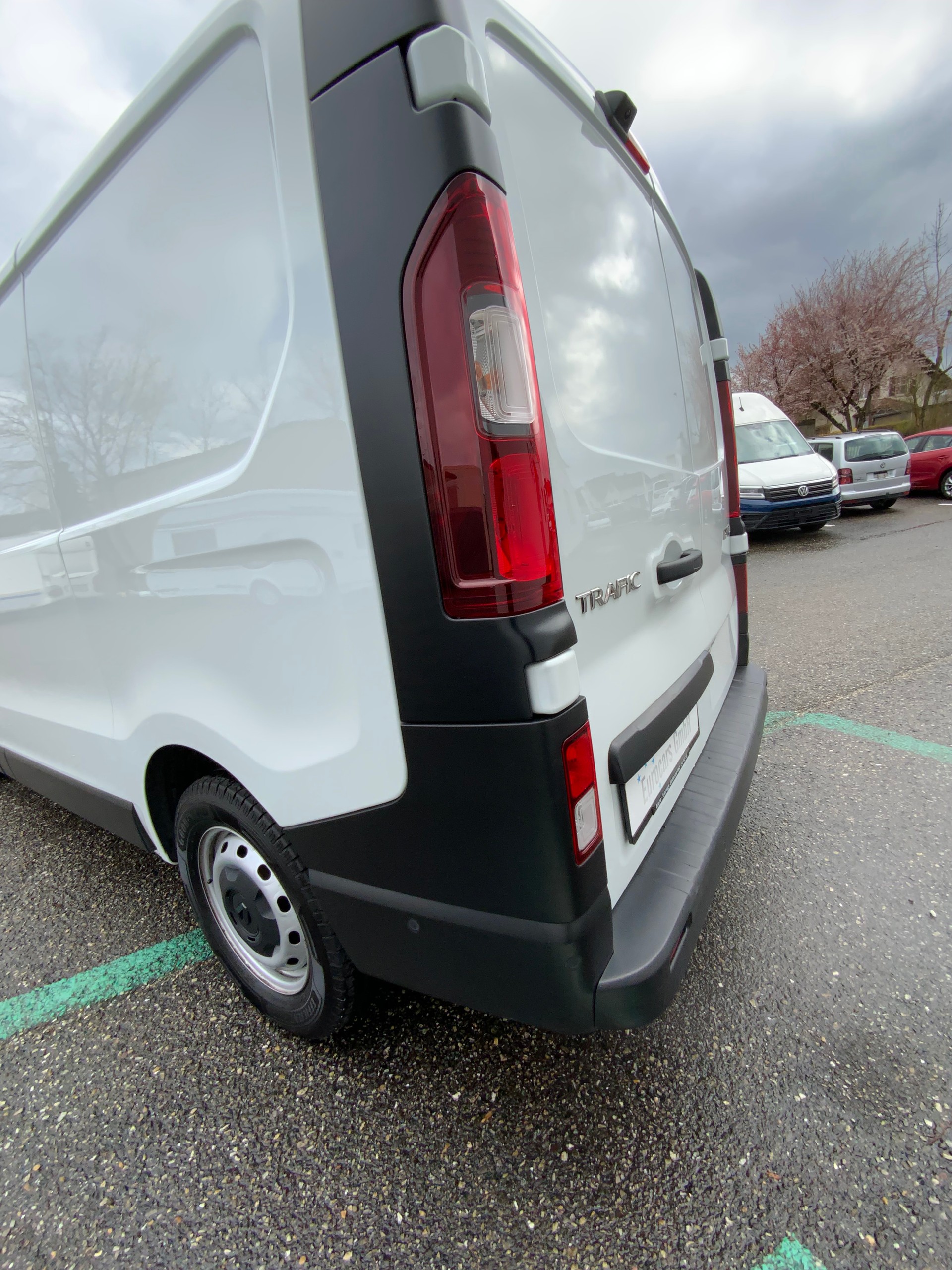 RENAULT Trafic 2.0 Blue dCi 150 Business L1H1 EDC EN-image-14