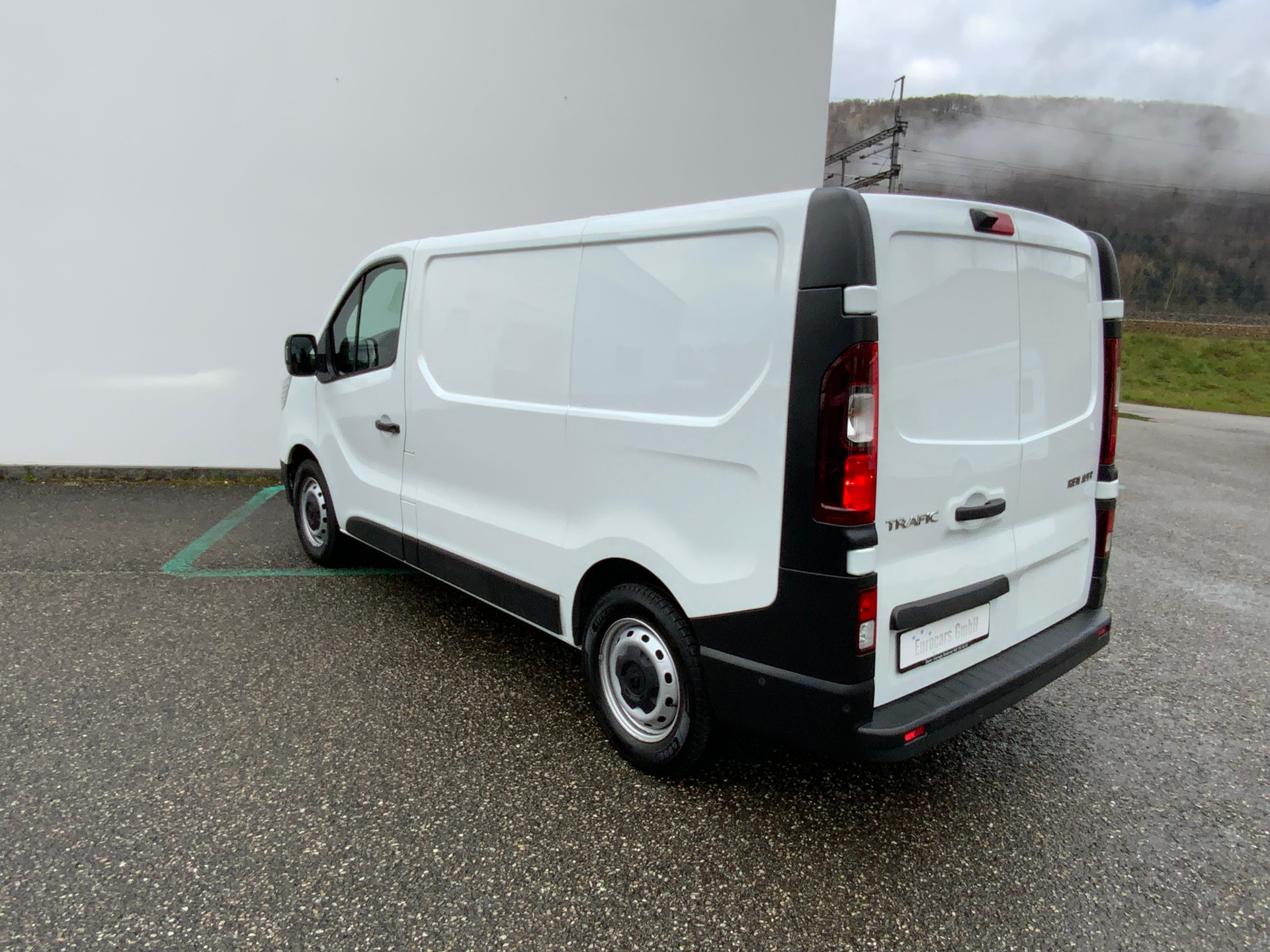 RENAULT Trafic 2.0 Blue dCi 150 Business L1H1 EDC EN-image-6