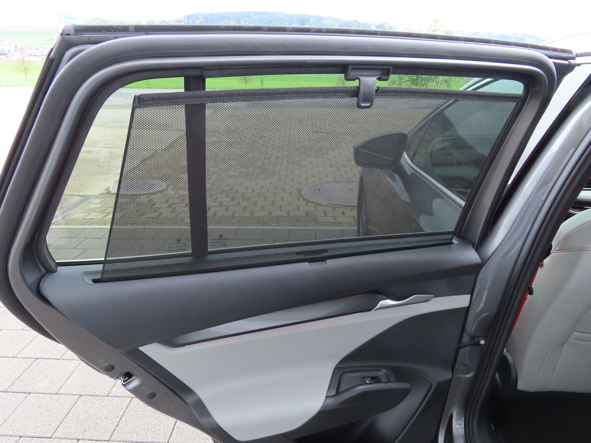SKODA Elroq 85-image-12