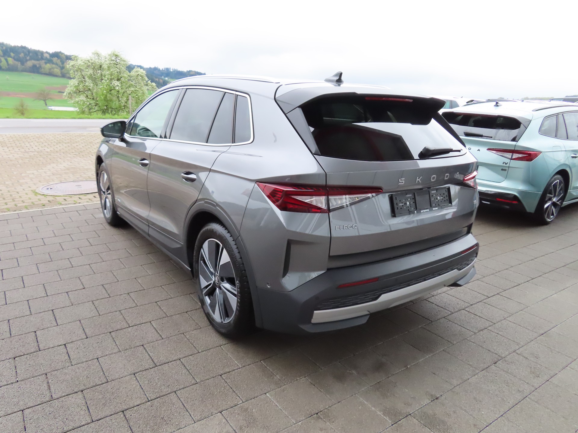 SKODA Elroq 85-image-2