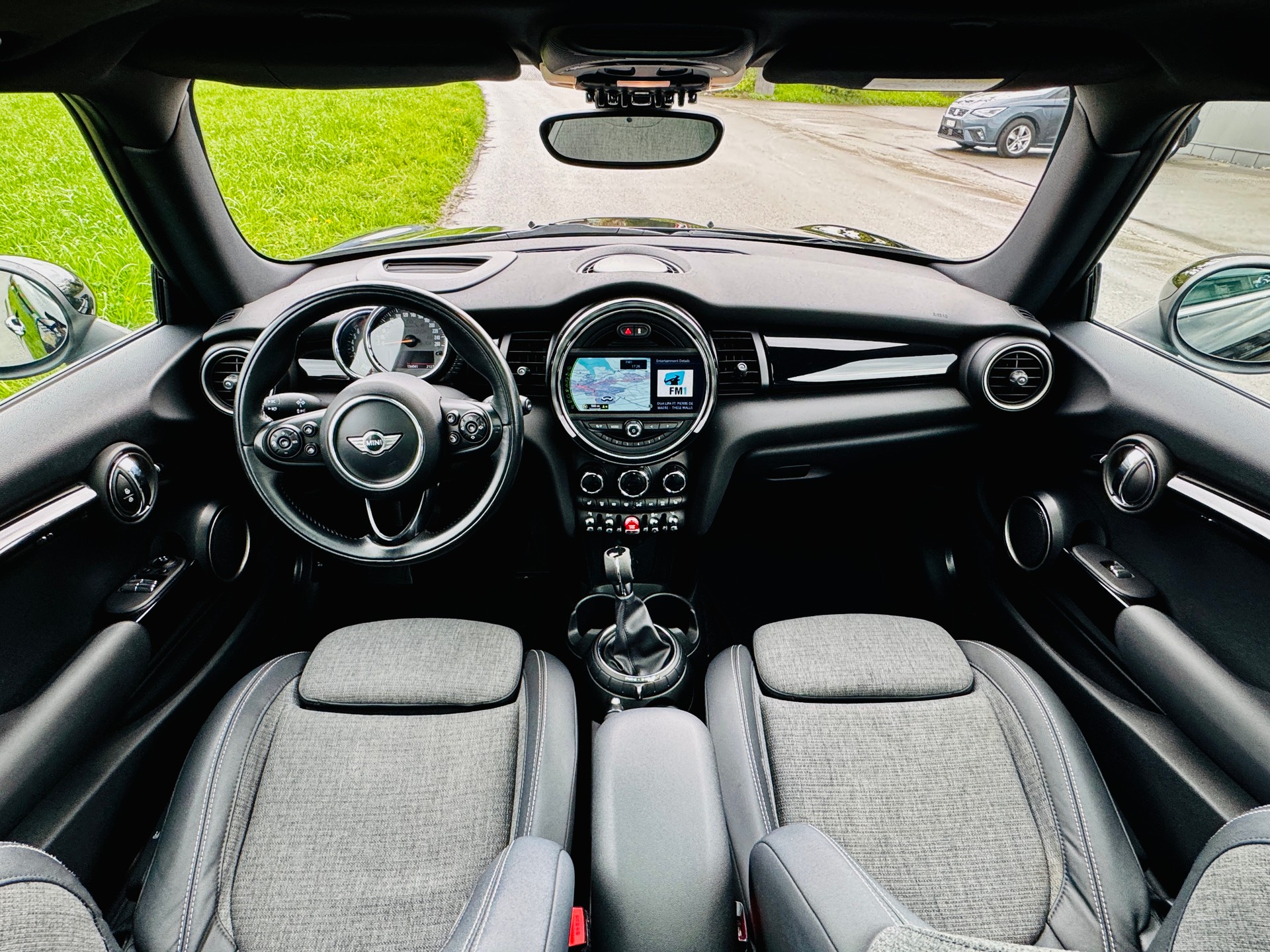 MINI Cooper S-image-8