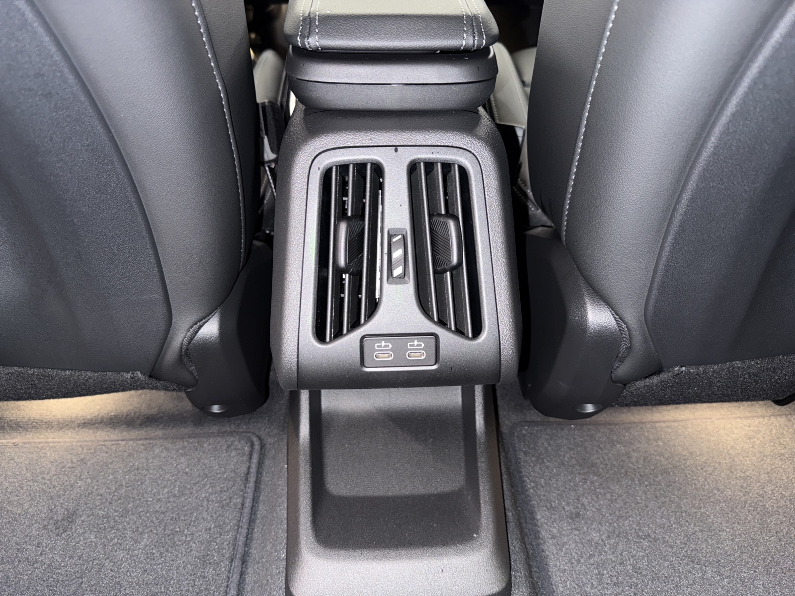 BMW 230e xDrive Active Tourer M Sport-image-20