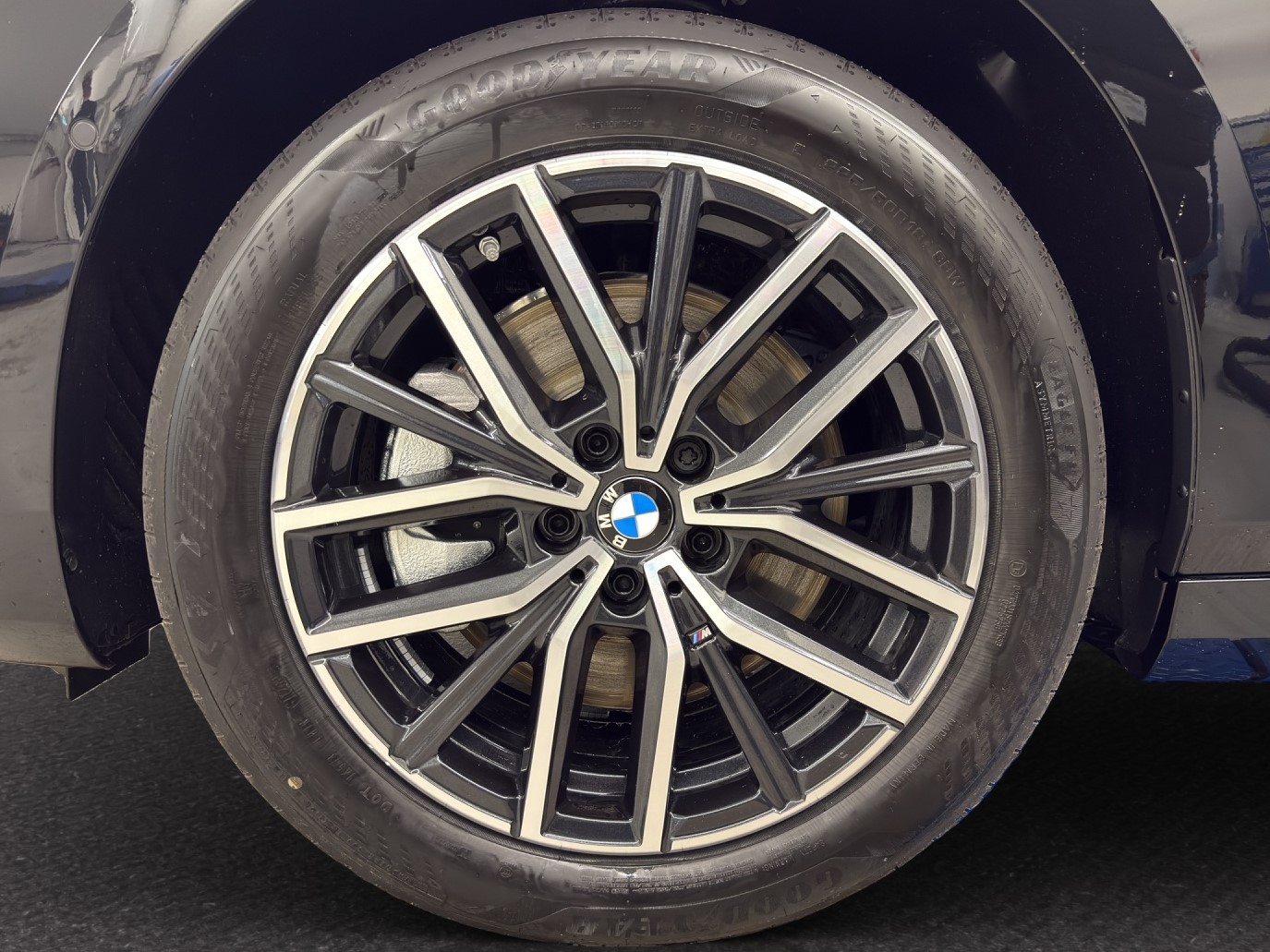 BMW 230e xDrive Active Tourer M Sport-image-8