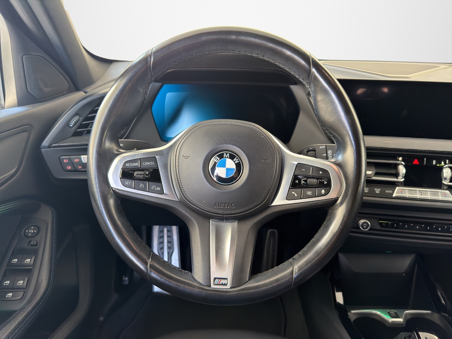 BMW 116d Steptronic M Sport-image-9