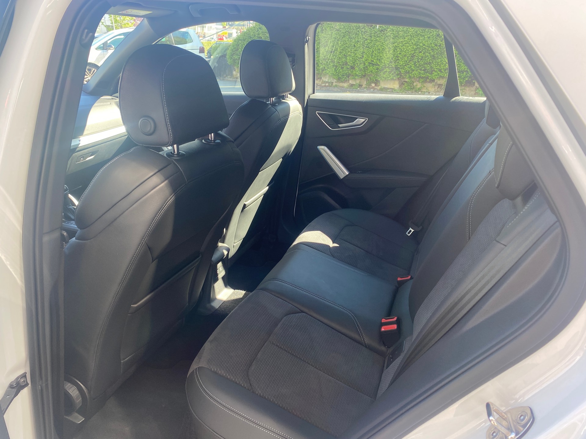 AUDI Q2 40 TFSI S line Attraction quattro S-tronic-image-7
