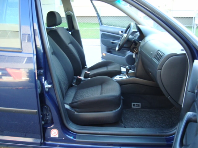 VW Golf 1.9 TDI PD Comfortline-image-7