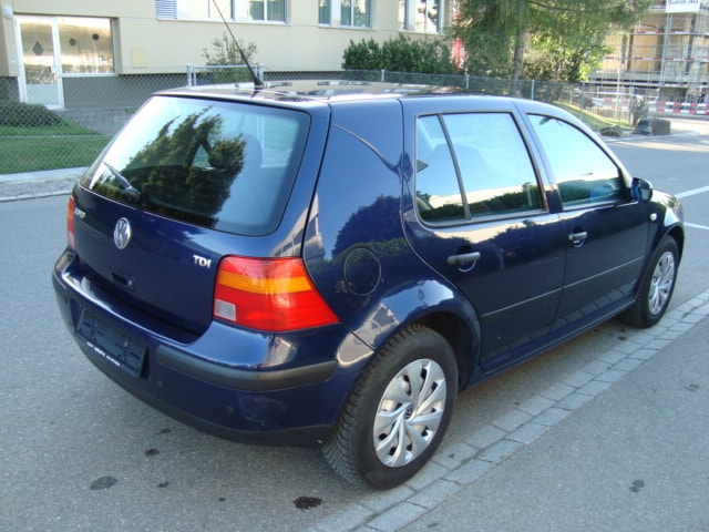 VW Golf 1.9 TDI PD Comfortline-image-5