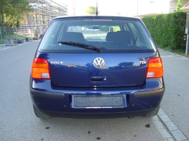 VW Golf 1.9 TDI PD Comfortline-image-3