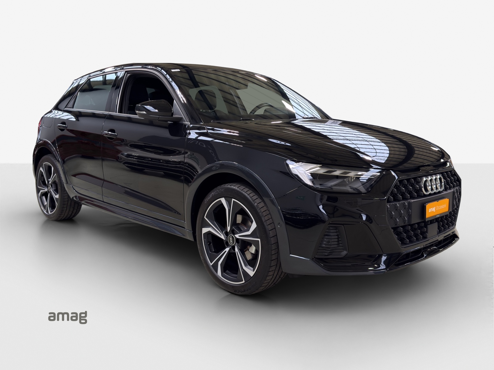 AUDI A1 City Carver 30 TFSI Attraction S-tronic-image-5