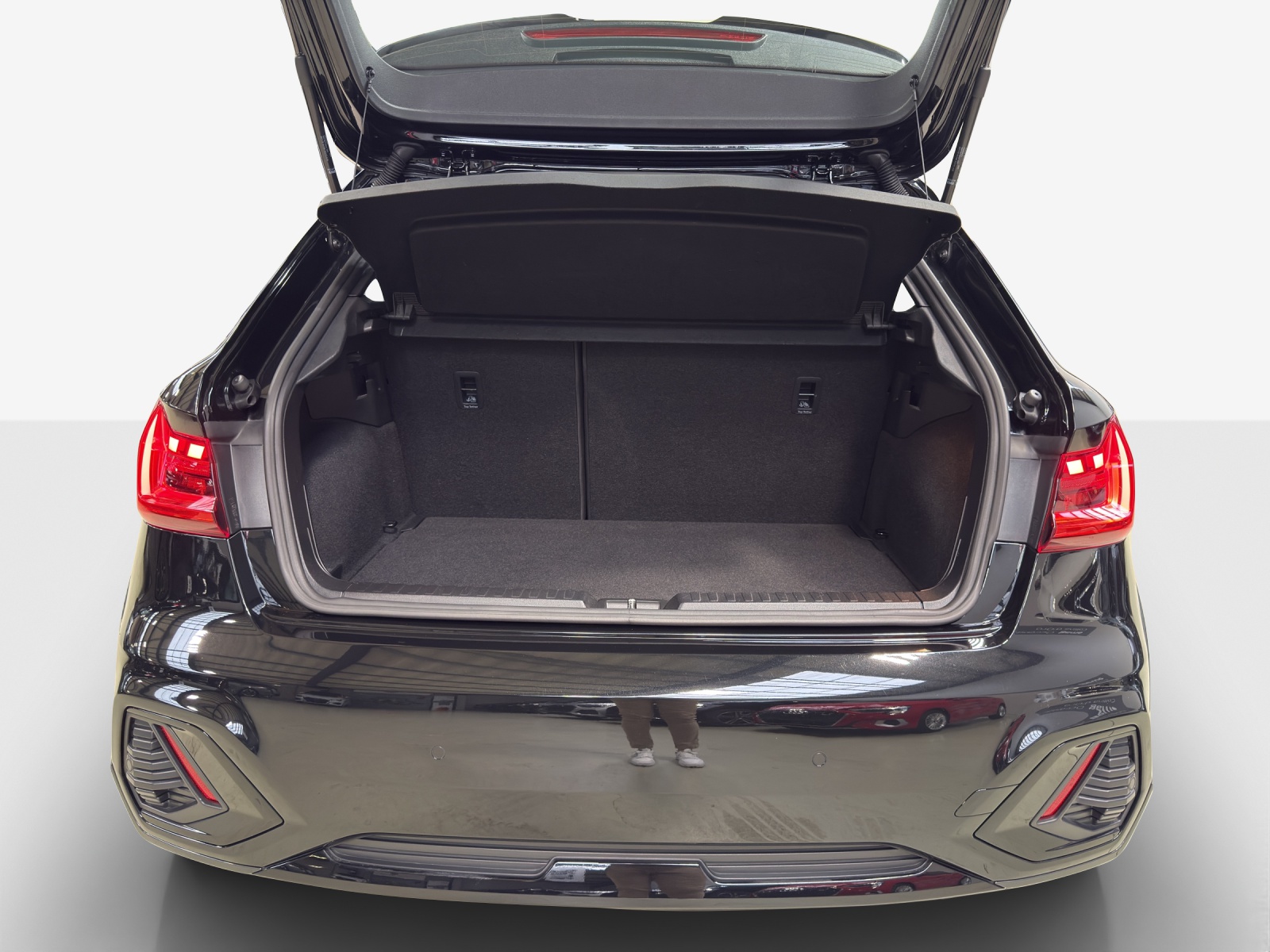 AUDI A1 City Carver 30 TFSI Attraction S-tronic-image-12